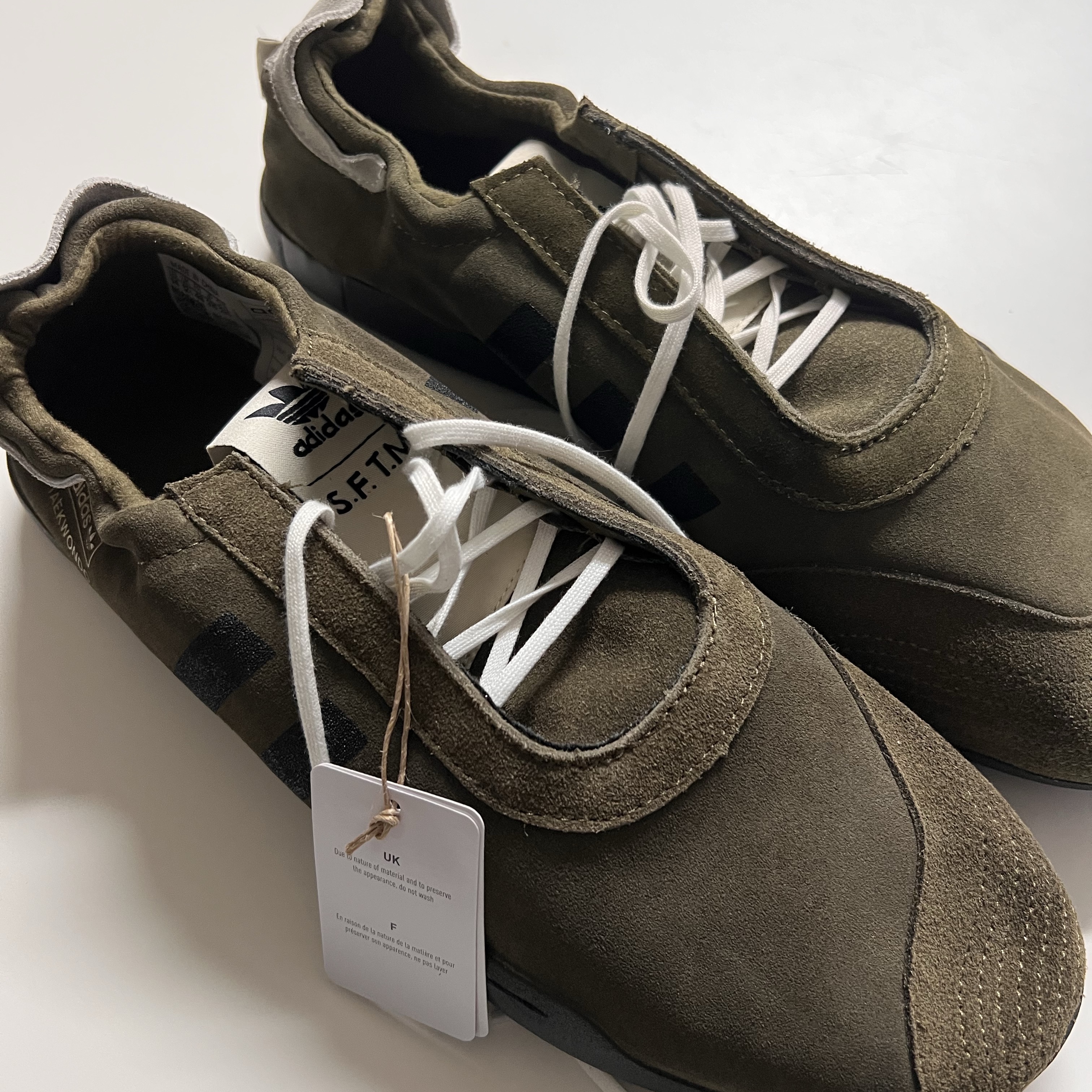 (W) Adidas x Song for the Mute Taekwondo Mei Olive Core Black 착용 스타일