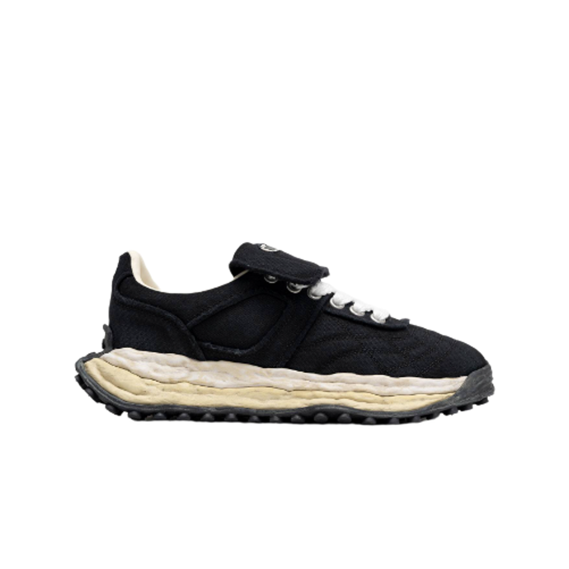 A15FW706 Maison Mihara Yasuhiro Scott OG Sole Vintage Effect Embroidered Canvas Low-top Sneakers Black
