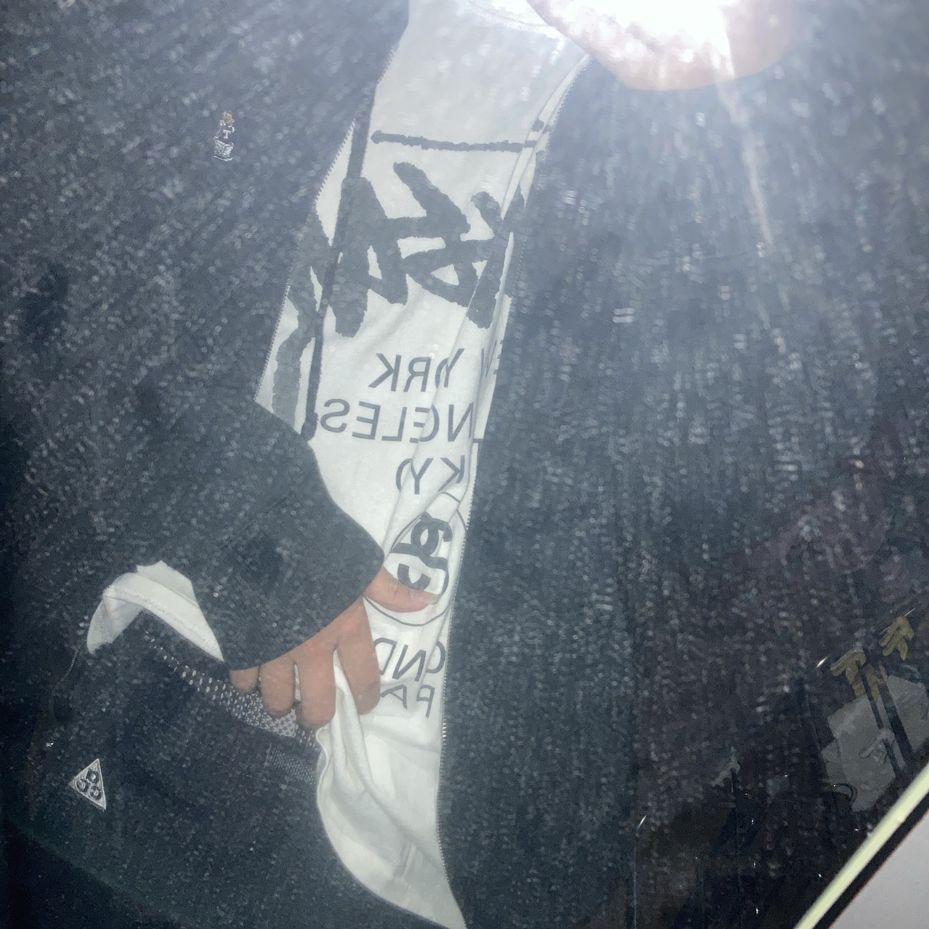 Stussy World Tour LS T-Shirt White 착용 스타일