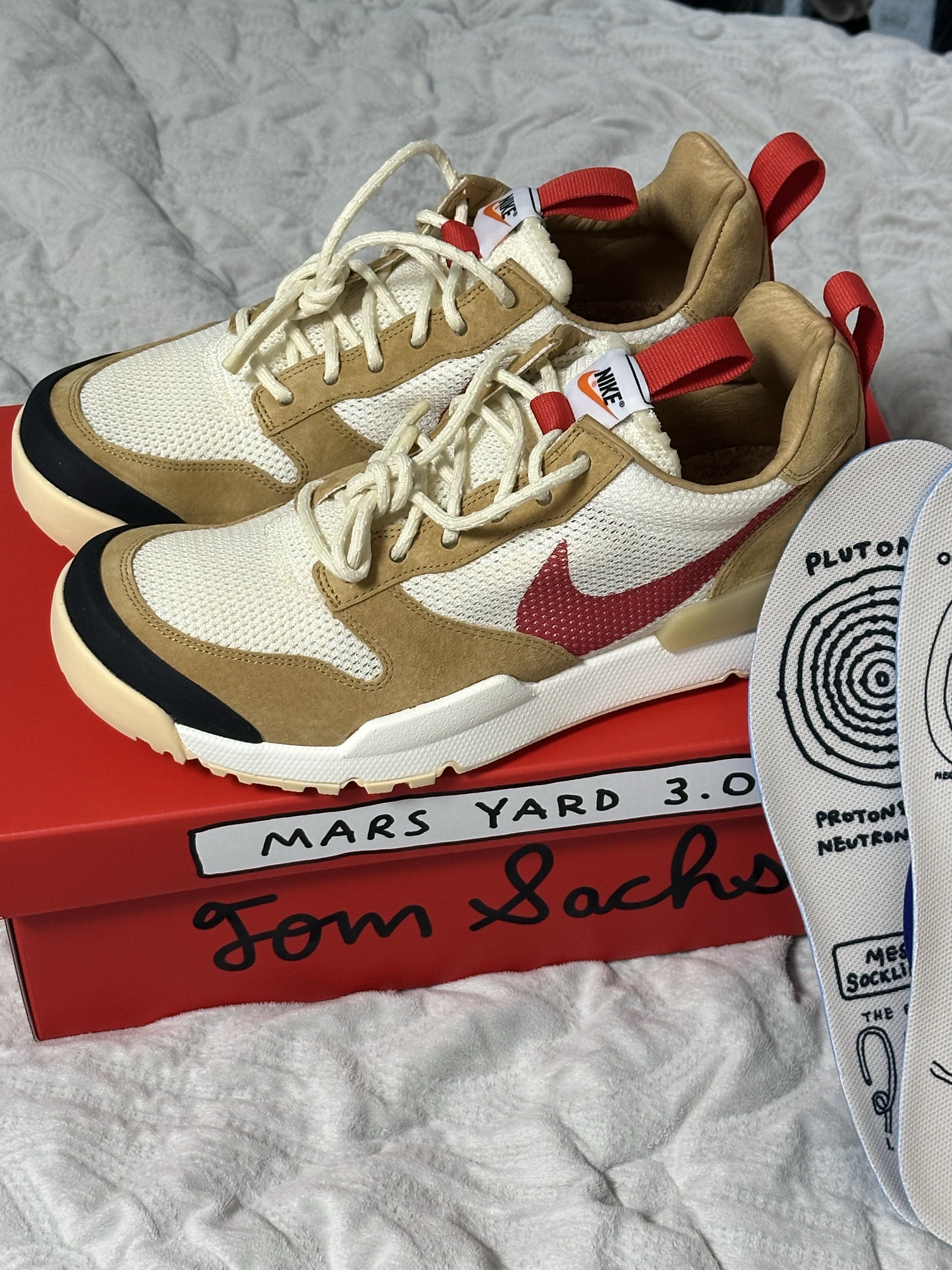 Nike x Tom Sachs Mars Yard Shoe 3.0 Space Camp 착용 스타일 - 1