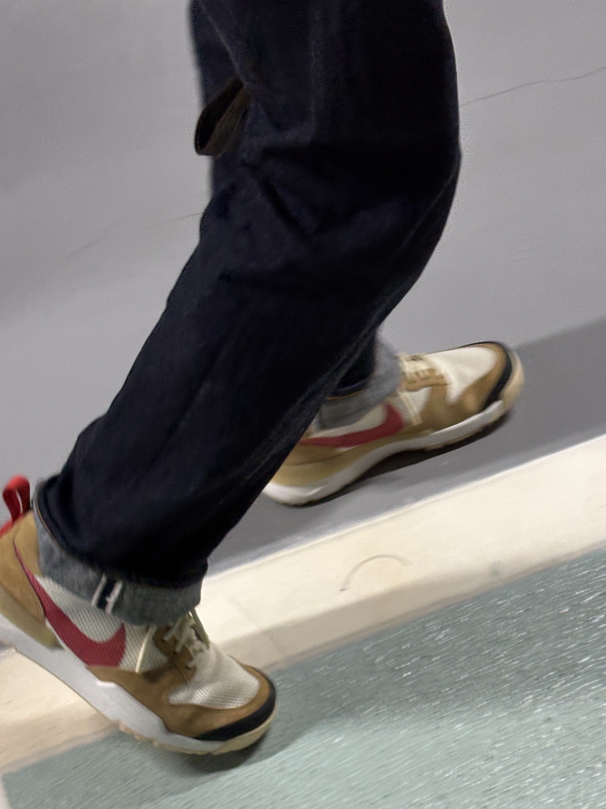 LVC 1955 501 Rigid Cotton Jean Dark Indigo, Nike x Tom Sachs Mars Yard Shoe 3.0 Space Camp 착용 스타일 - 2