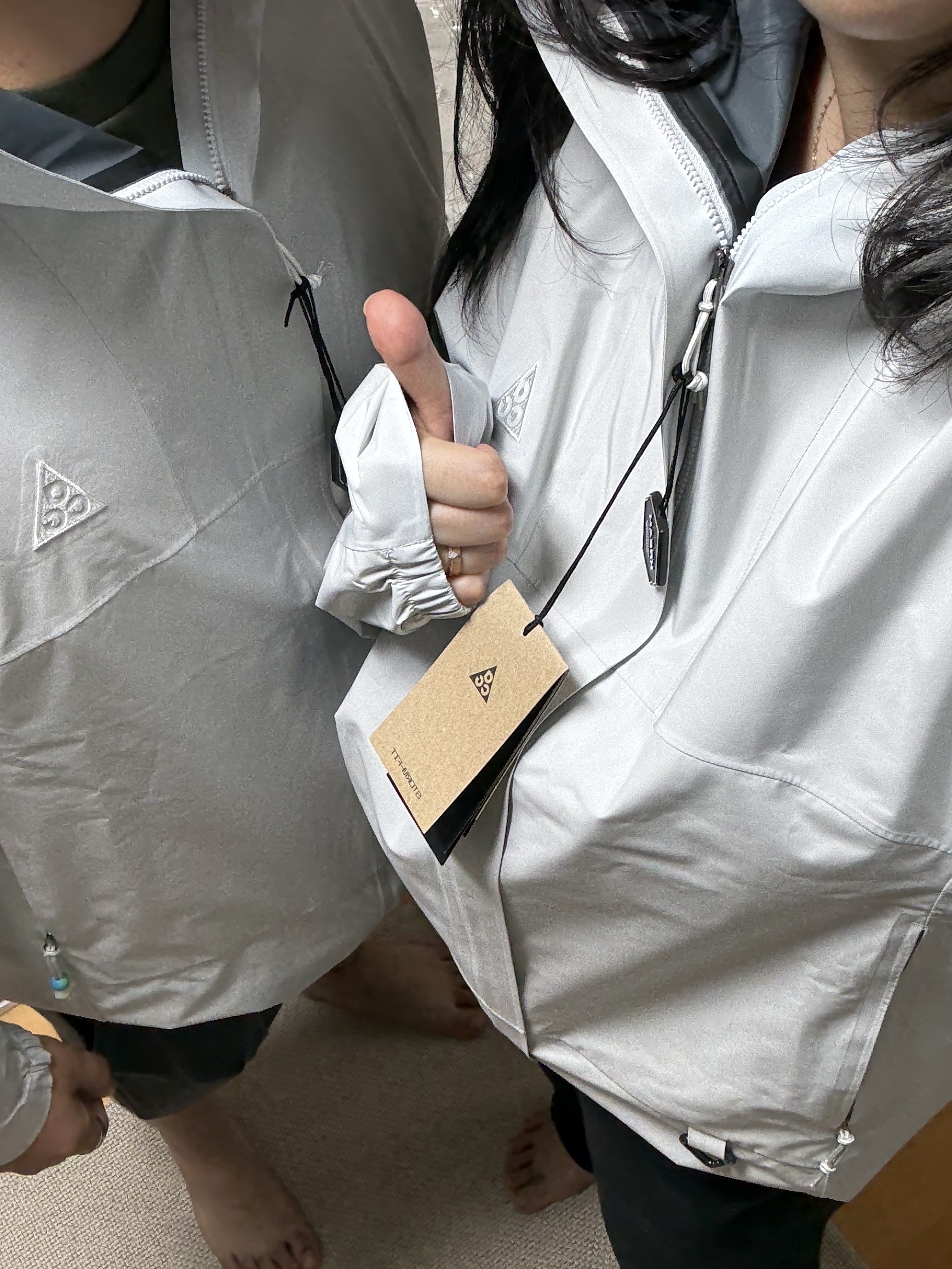 Nike ACG Storm-Fit ADV Cascade Rains Full Zip Jacket Photon Dust - Asia 착용 스타일