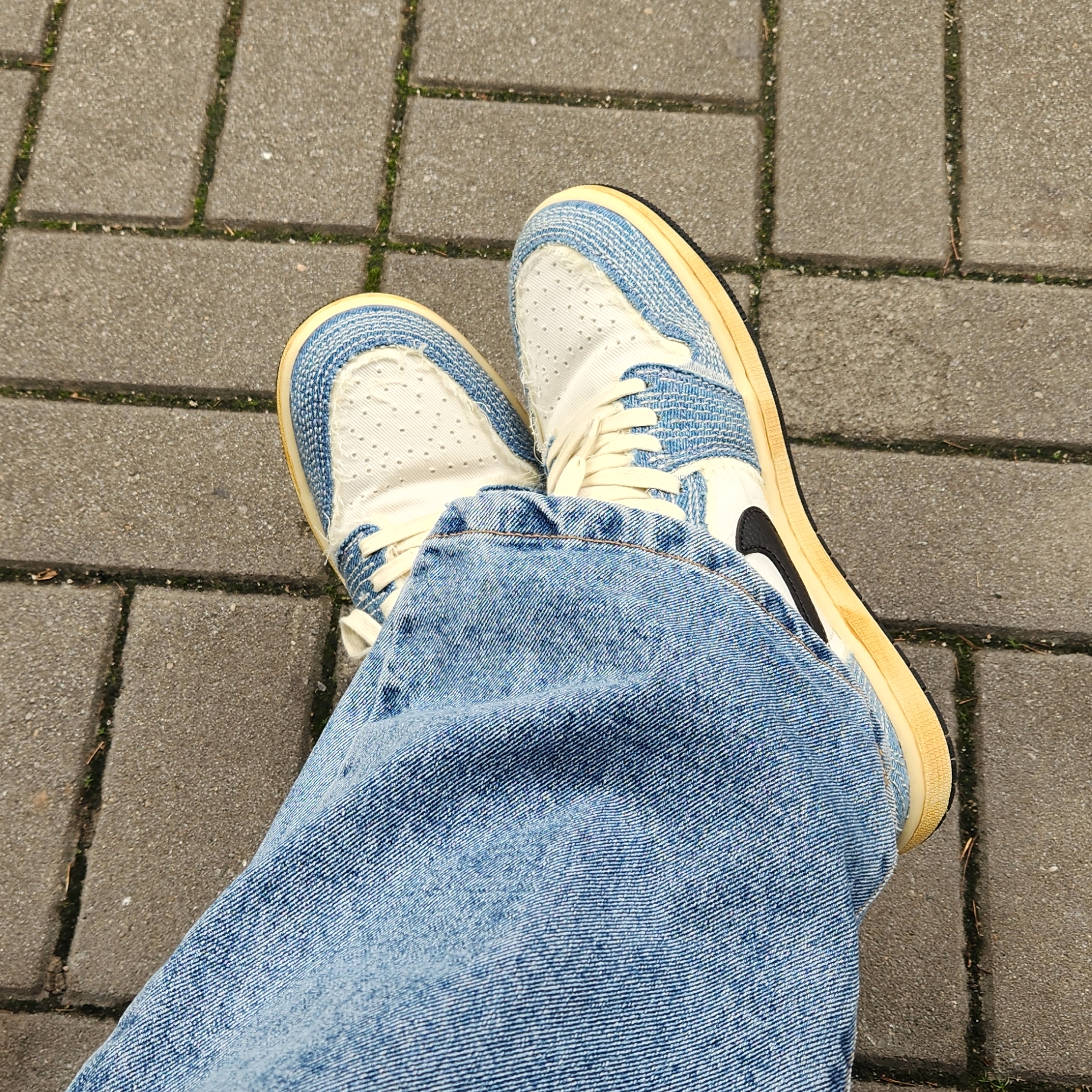 Jordan 1 Low World Make Japan 착용 스타일 - 6