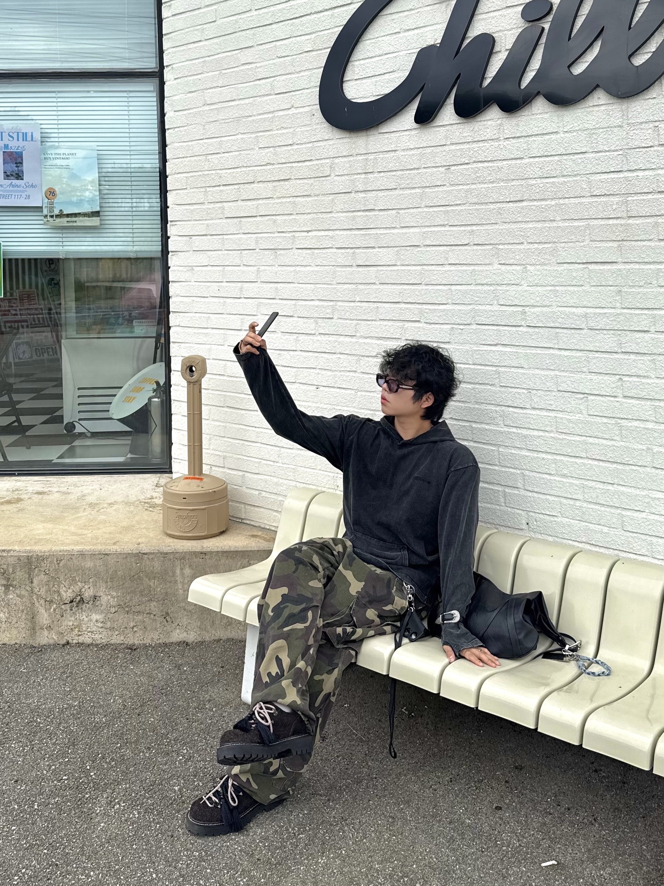 Flavorism VTG Washed Cargo Pants Washed Camo, Flavorism Hoodie Long Sleeve Black 착용 스타일 - 8