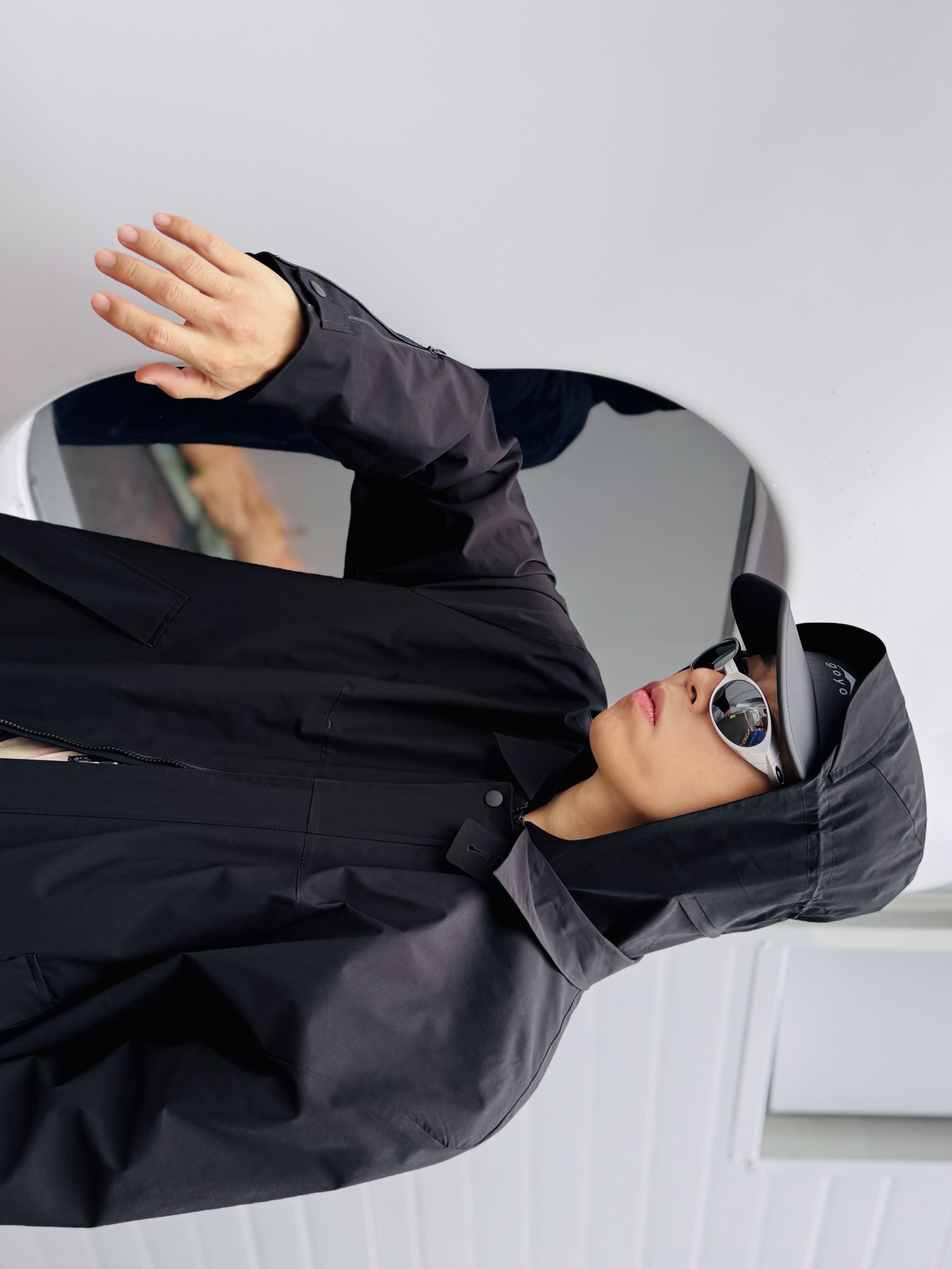 Mizuno Wave Prophecy LS Chicory Coffee Black Chicory Coffee, Oakley Eye Jacket Redux Silver Frame Prizm Black Polarized Lenses High Bridge Fit 착용 스타일 - 5