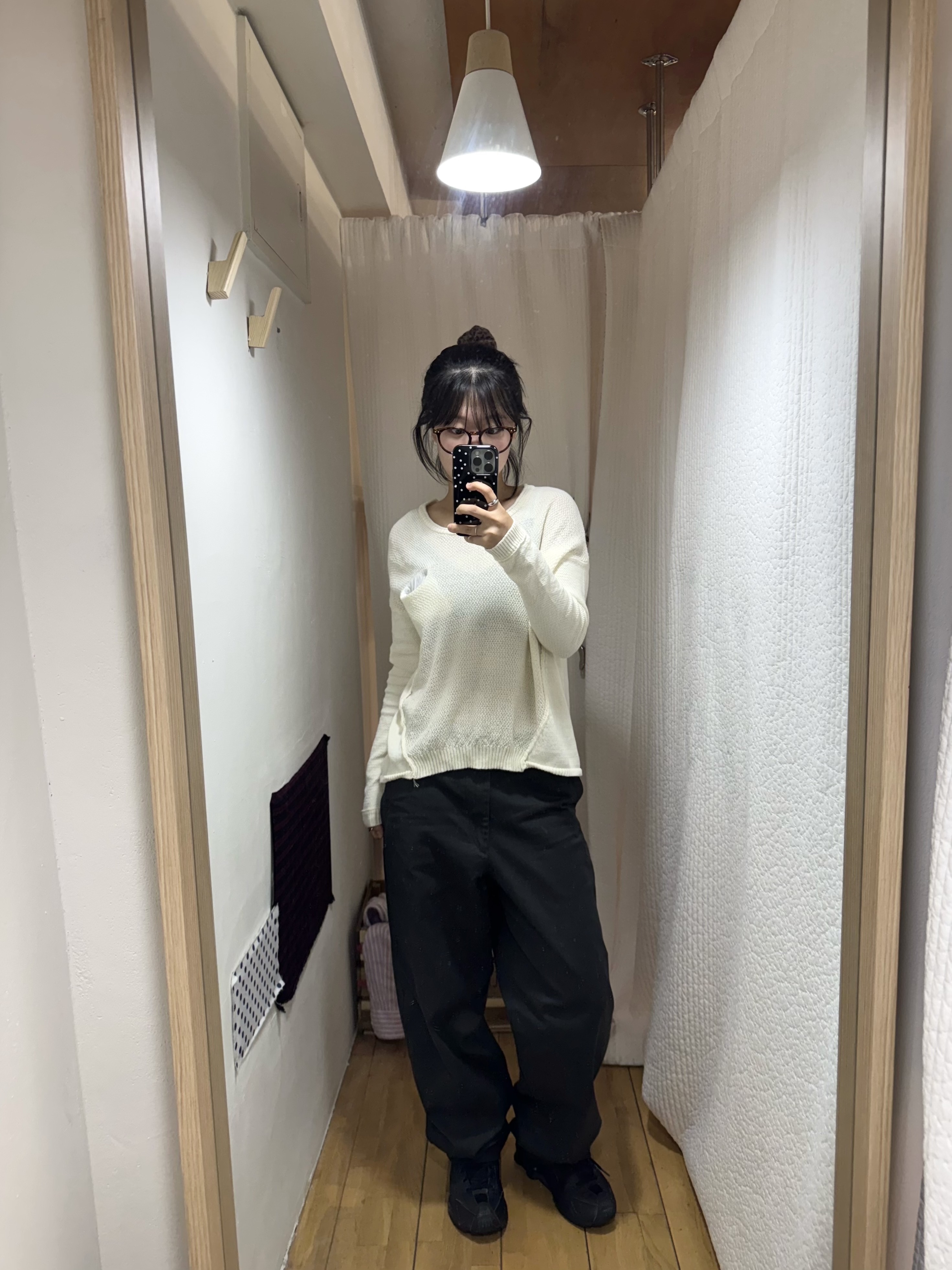 (W) Nike Shox R4 Black 착용 스타일
