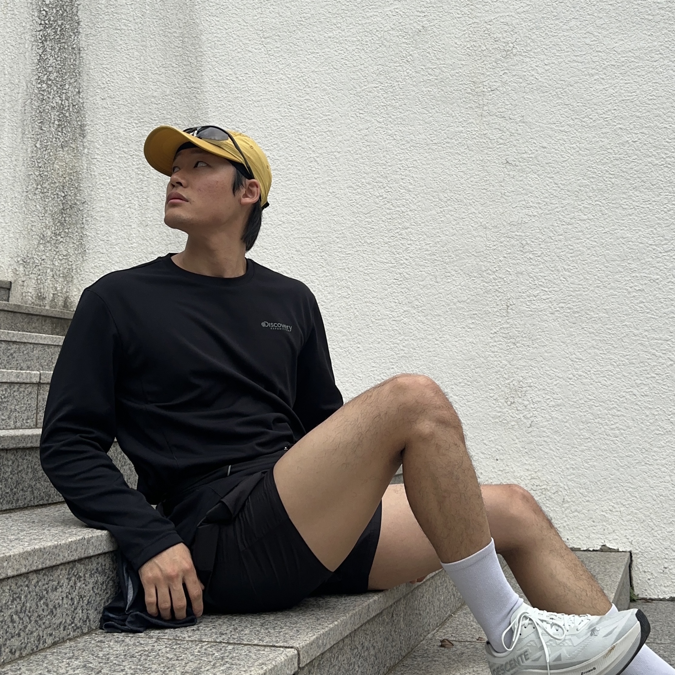 Salomon Pulse Belt Black 착용 스타일 - 1