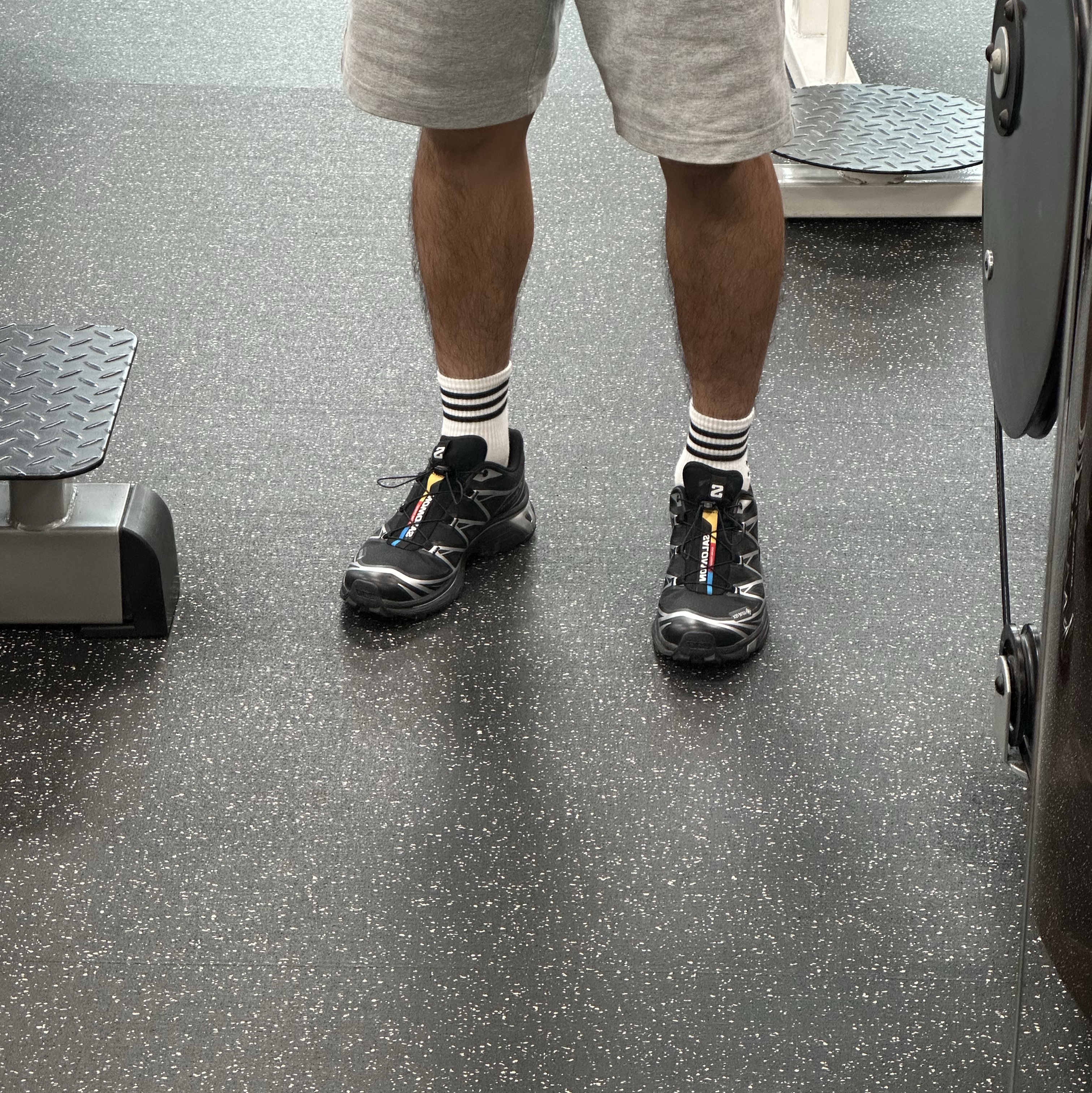Salomon XT-6 GTX Black Silver 착용 스타일