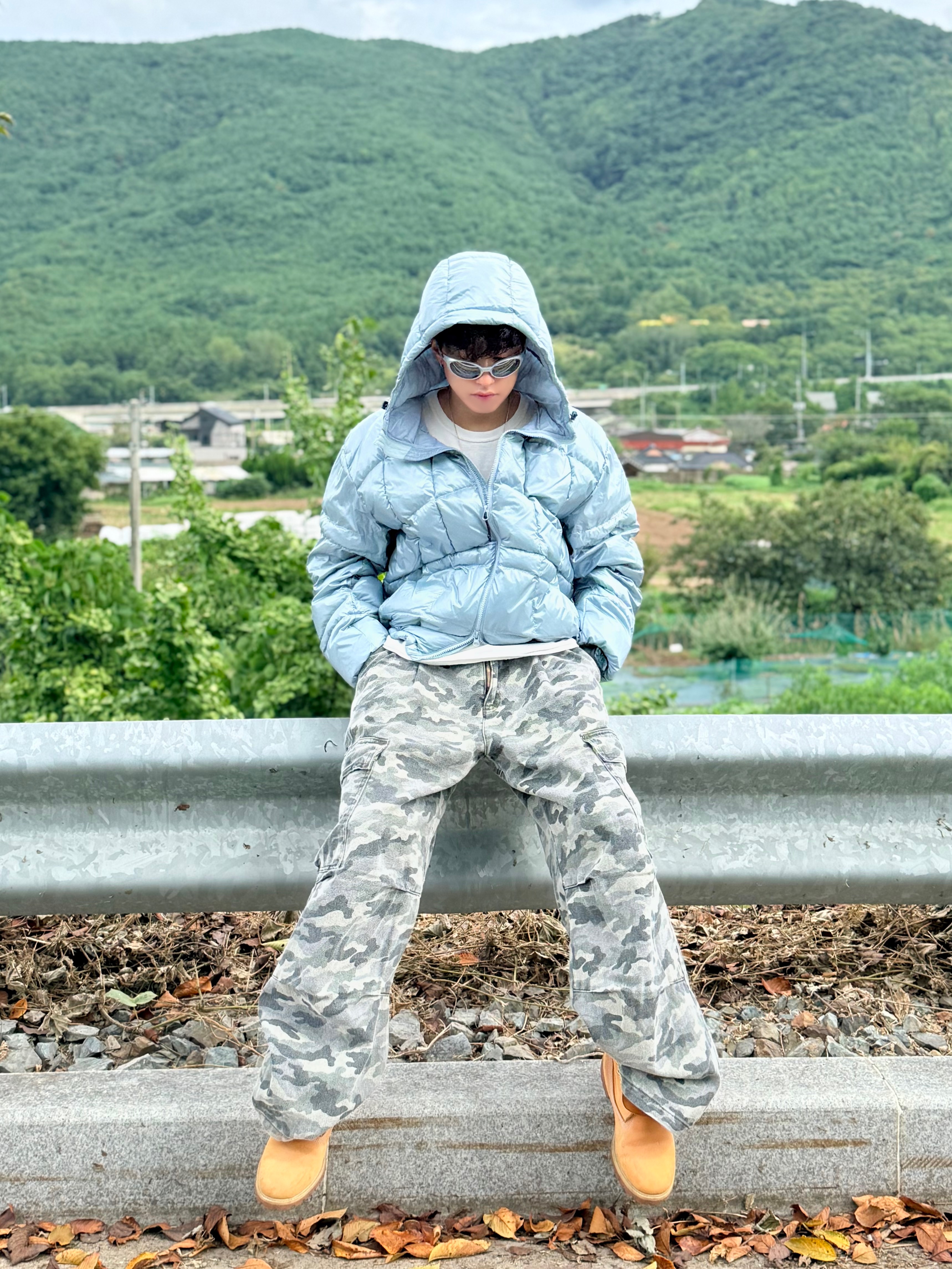 Oakley Eye Jacket Redux Silver Frame Prizm Black Polarized Lenses High Bridge Fit, Louis Vuitton Monogram Chain Bracelet Silver 착용 스타일 - 6