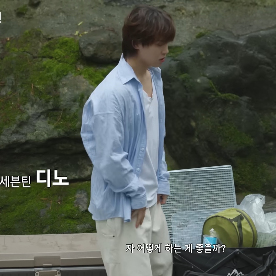 Nonnod Flexible string tucked stripe shirt Sky blue, Nonnod Flexible string tucked stripe shirt Navy 착용 스타일