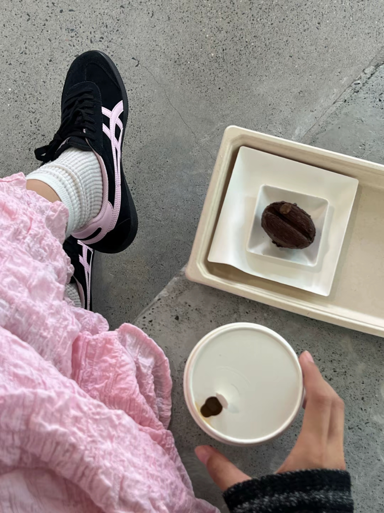 (W) Onitsuka Tiger Tokuten Black Pink 착용 스타일 - 5