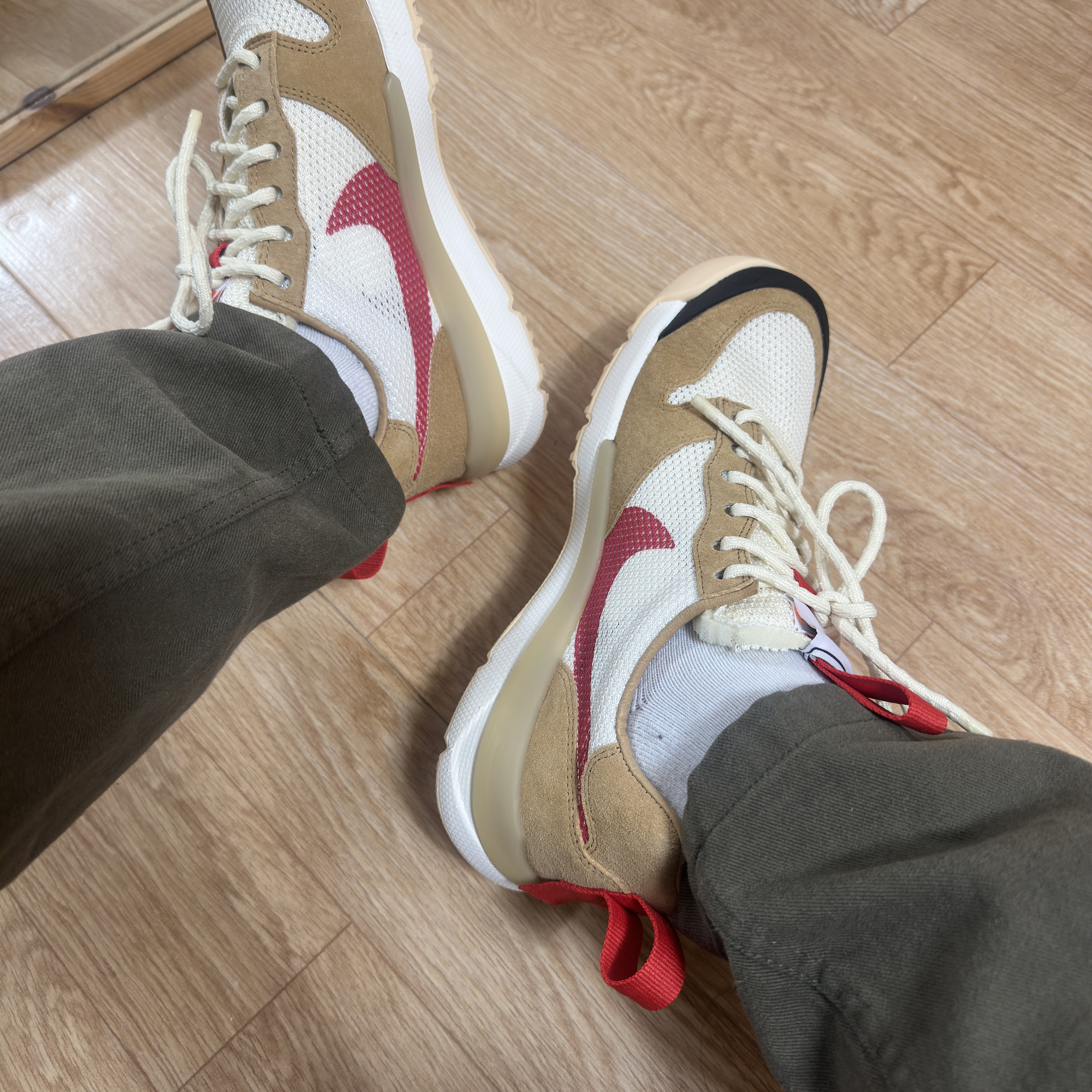 Nike x Tom Sachs Mars Yard Shoe 3.0 Space Camp 착용 스타일 - 7