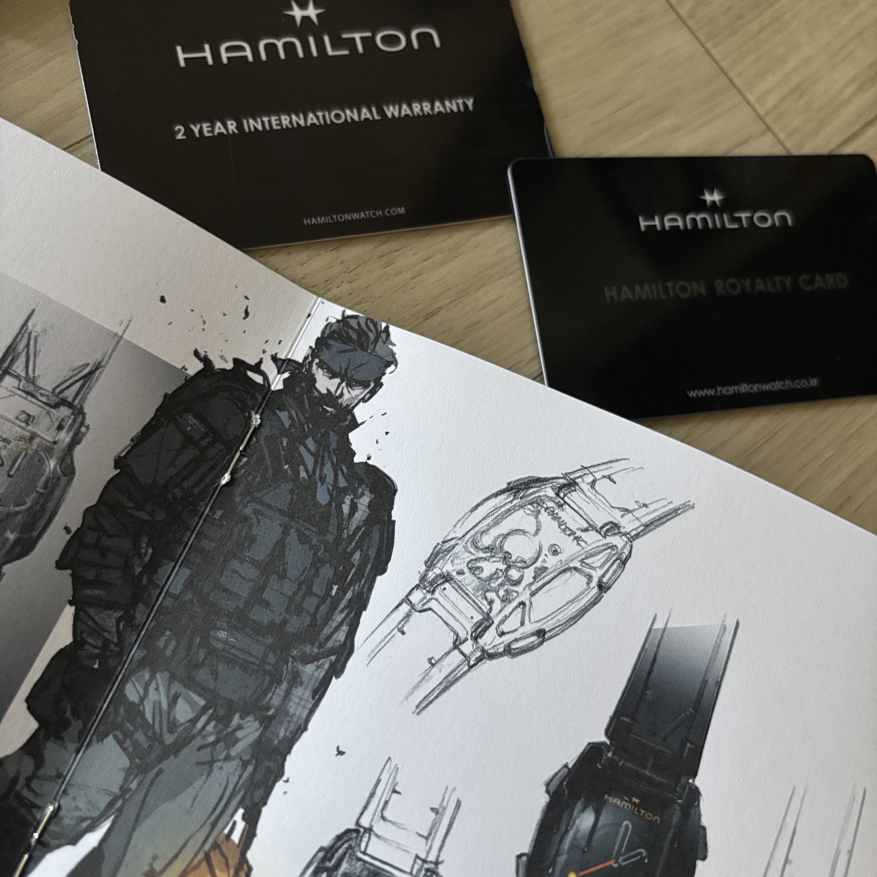 Hamilton American Classic Boulton Death Stranding 2 Titanium Auto 36mm Black Limited Edition 착용 스타일 - 4
