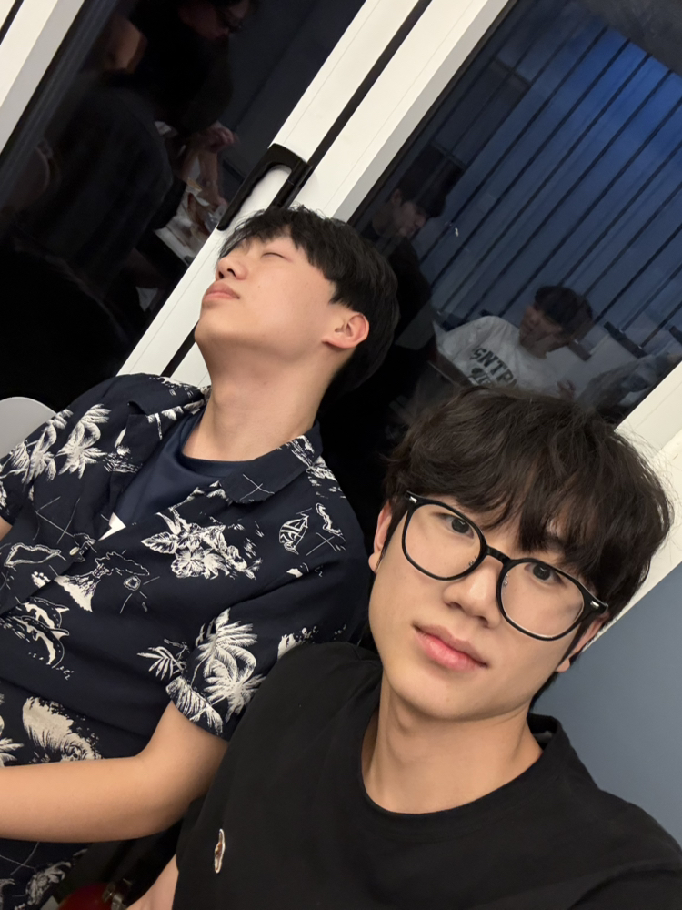 KREAM 프로필 이미지