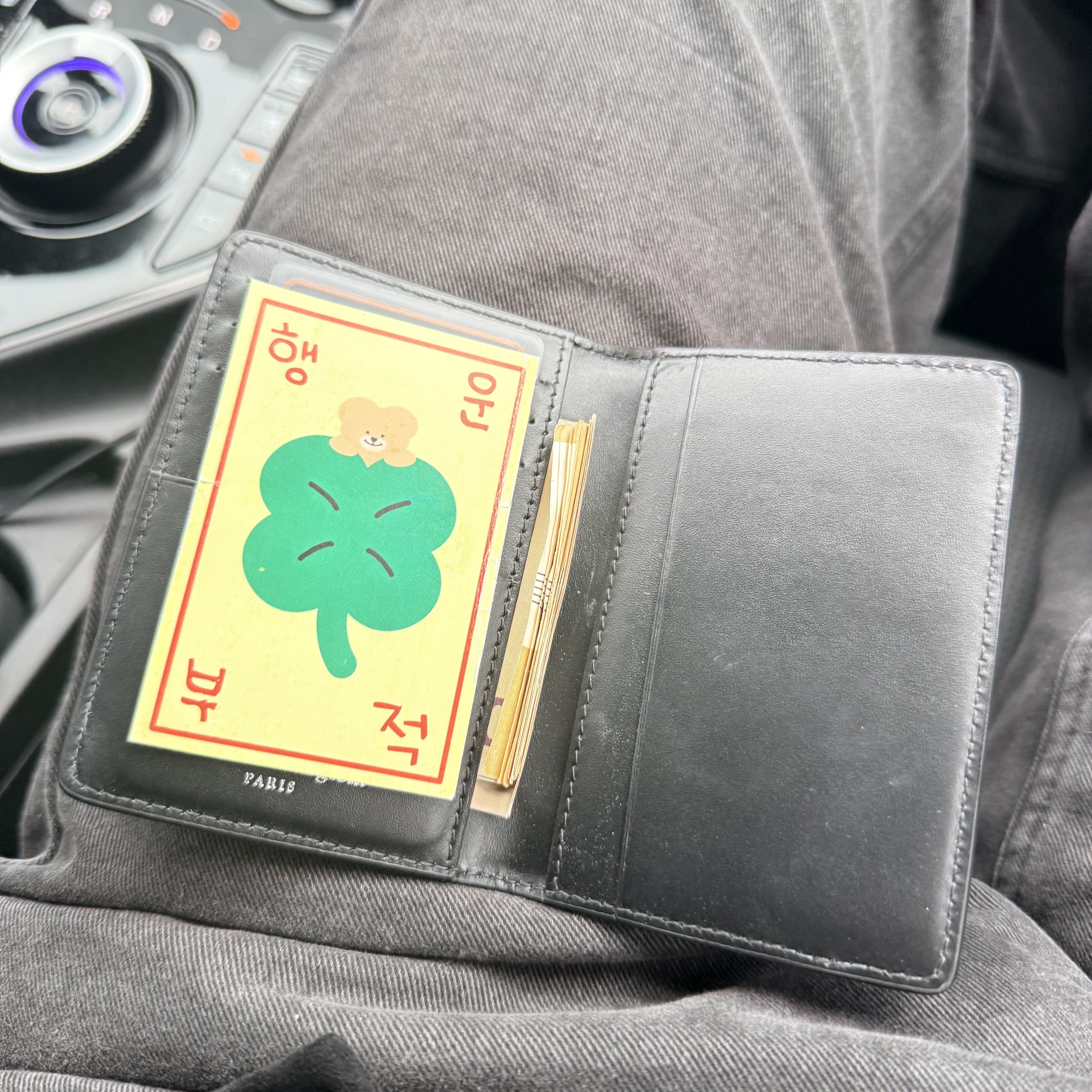 Maison Margiela Leather Bi-Fold Card Holder Black 착용 스타일 - 2