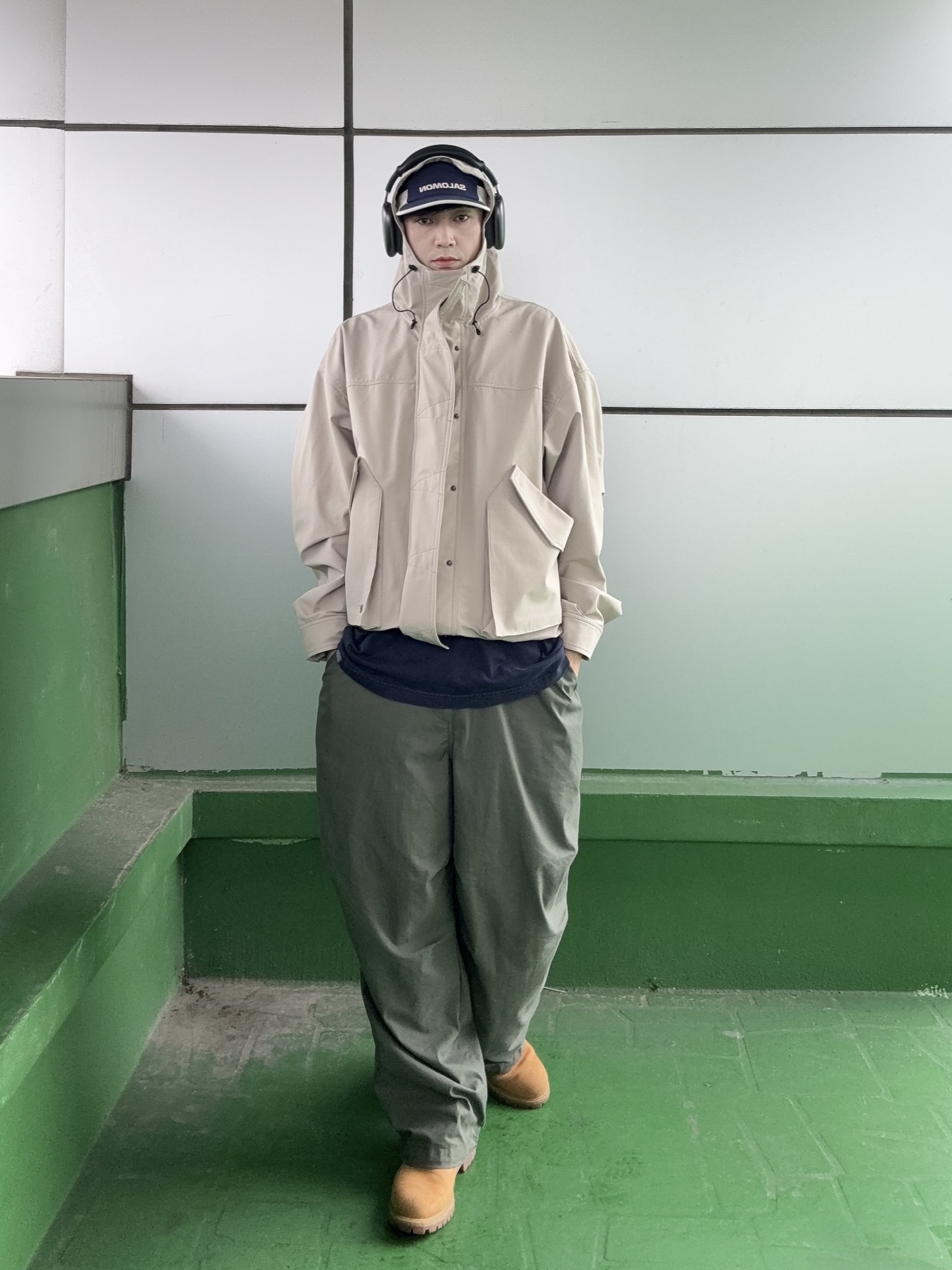 Timberland Premium 6 inch Waterproof Boot Wheat Nubuck - Medium, Uniqlo C Wide Parachute Pants Olive - KR 착용 스타일 - 7