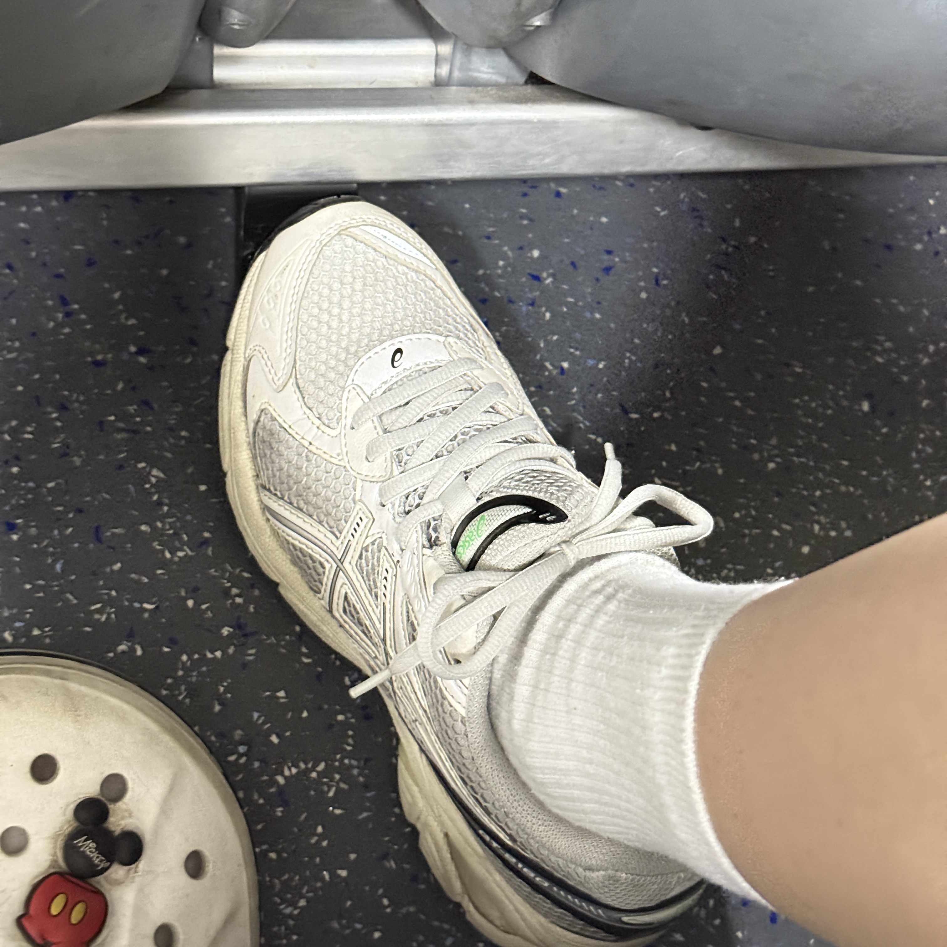Asics GT-2160 White Black 착용 스타일