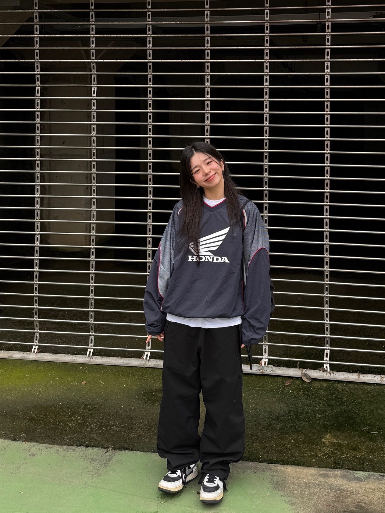 Honda Speed Track Nylon Long Sleeve Navy, Sansan Gear Wave Pants Black - 22FW 착용 스타일 - 2