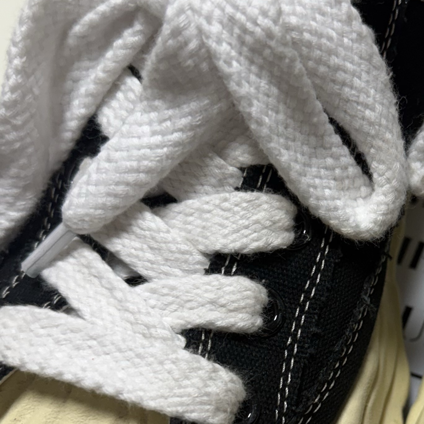 Maison Mihara Yasuhiro Blakey VL OG Sole Canvas Low-top Sneakers Black 착용 스타일