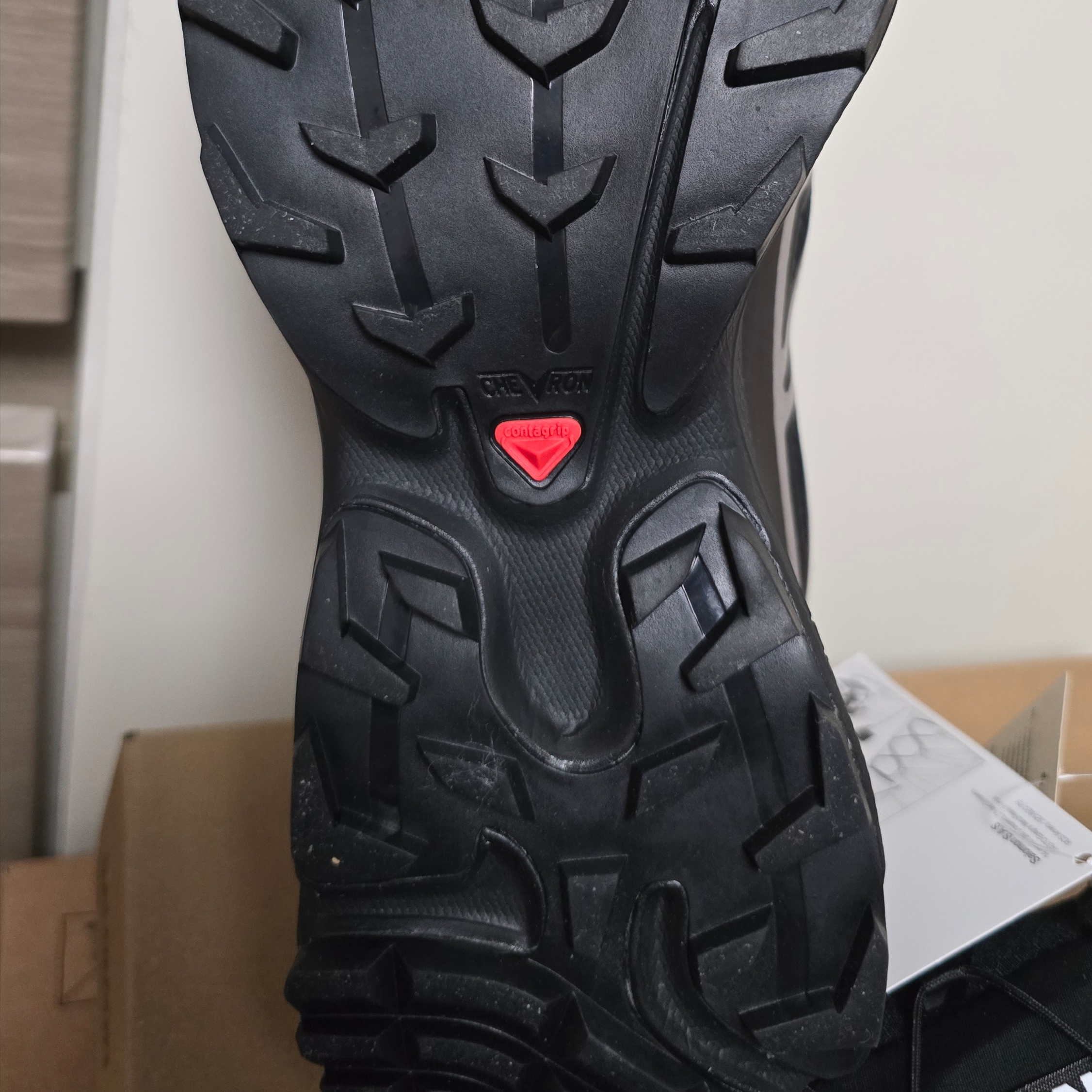Salomon XT-6 GTX Black Silver 착용 스타일 - 3