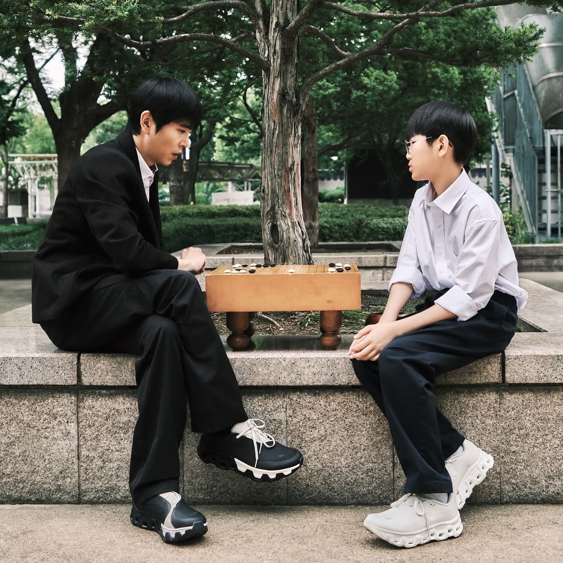 On Running x Post Archive Faction (Paf) Cloudmonster Hyper Phantom Apollo, On Running x Post Archive Faction (Paf) Cloudmonster Hyper Black 착용 스타일