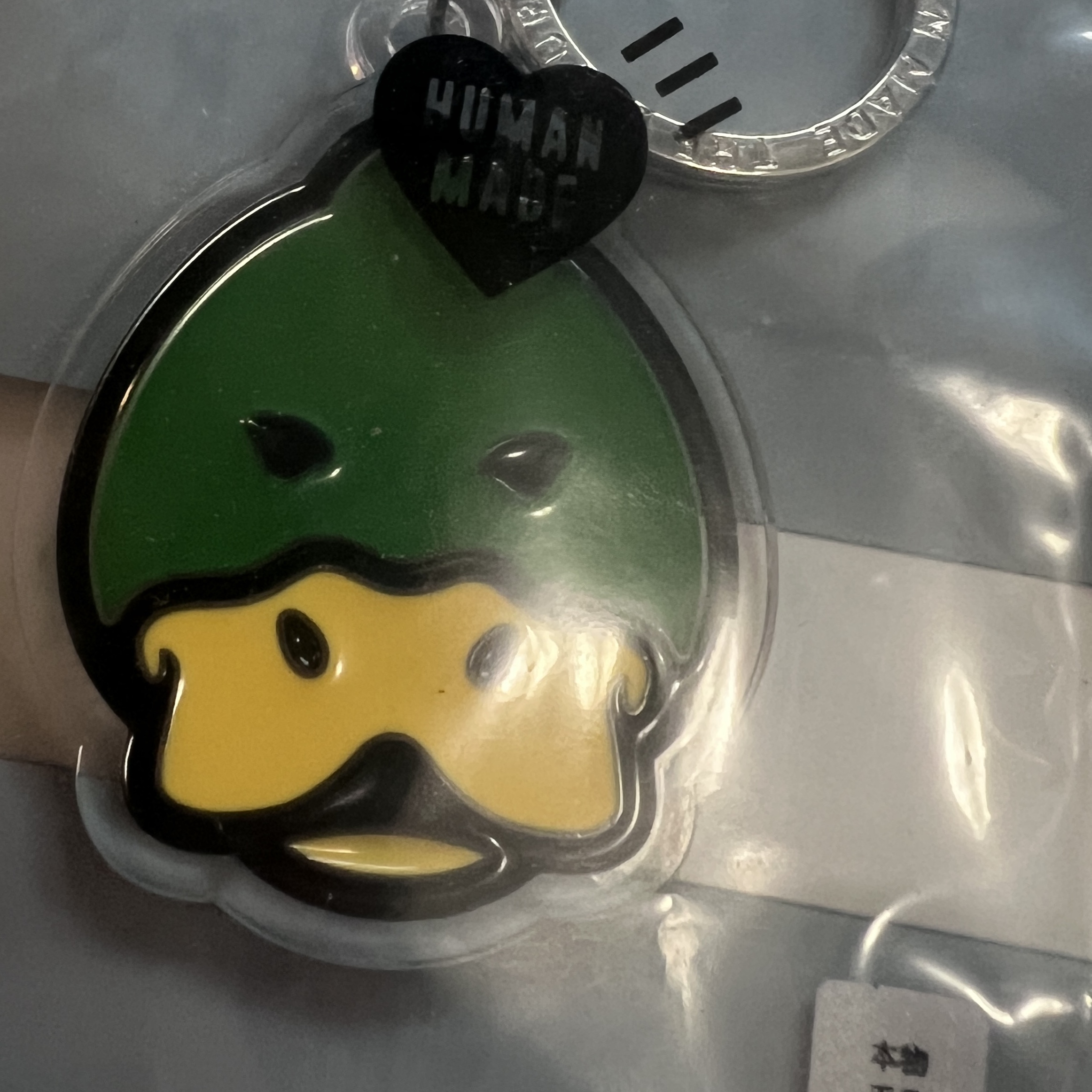 Human Made Animal Head Keyring Green 착용 스타일
