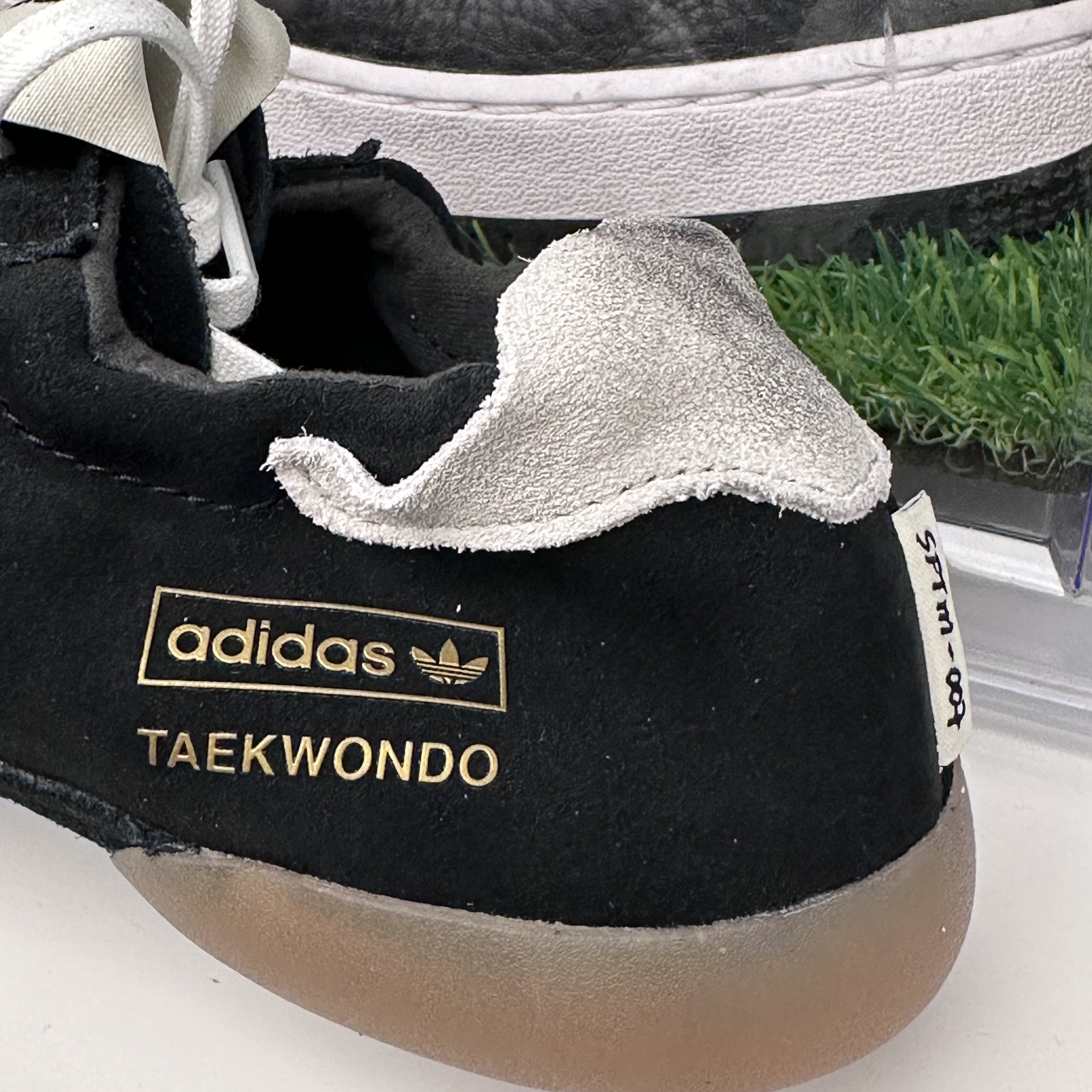 (W) Adidas x Song for the Mute Taekwondo Mei Core Black Cloud White 착용 스타일 - 2
