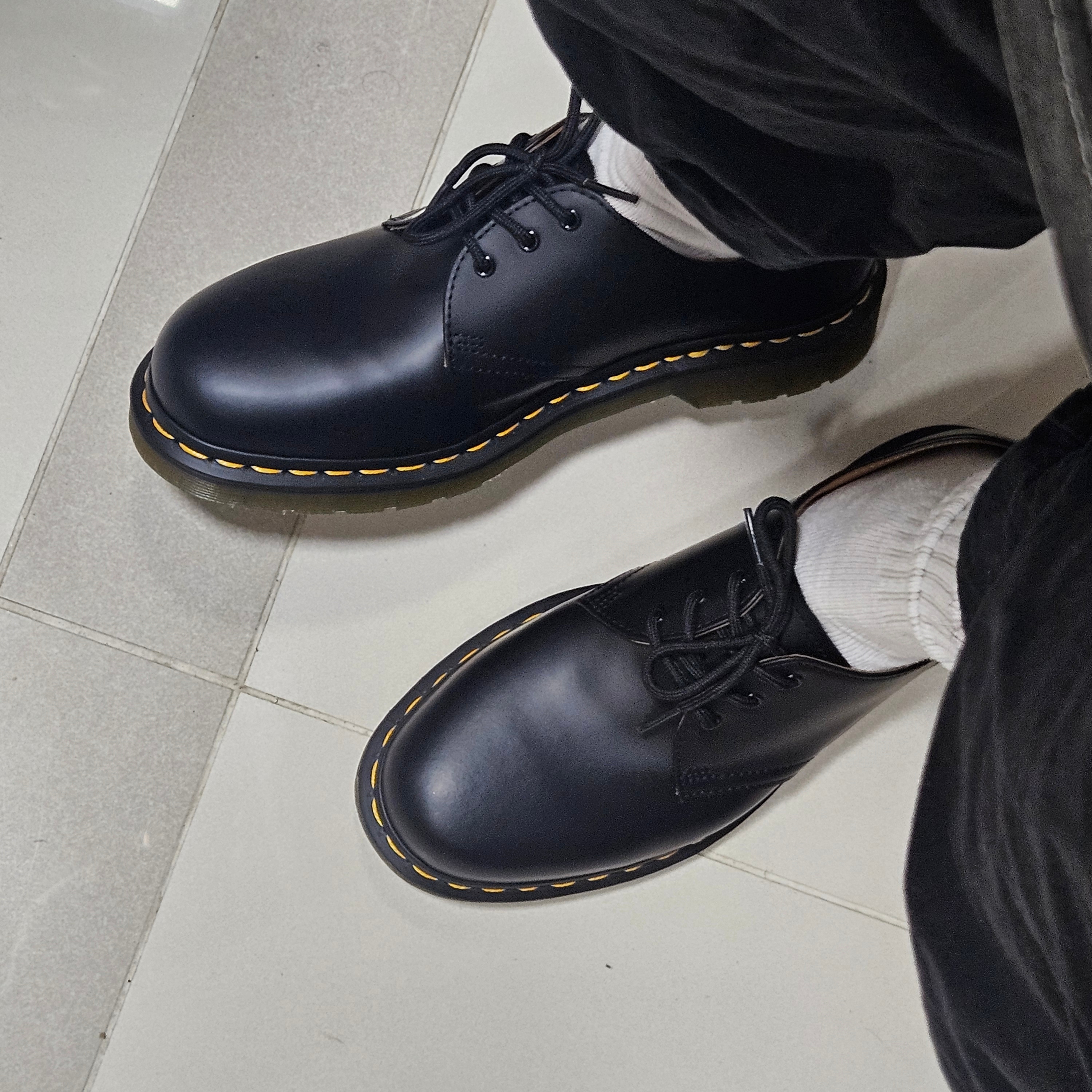 Dr. Martens 1461 Smooth Black 착용 스타일