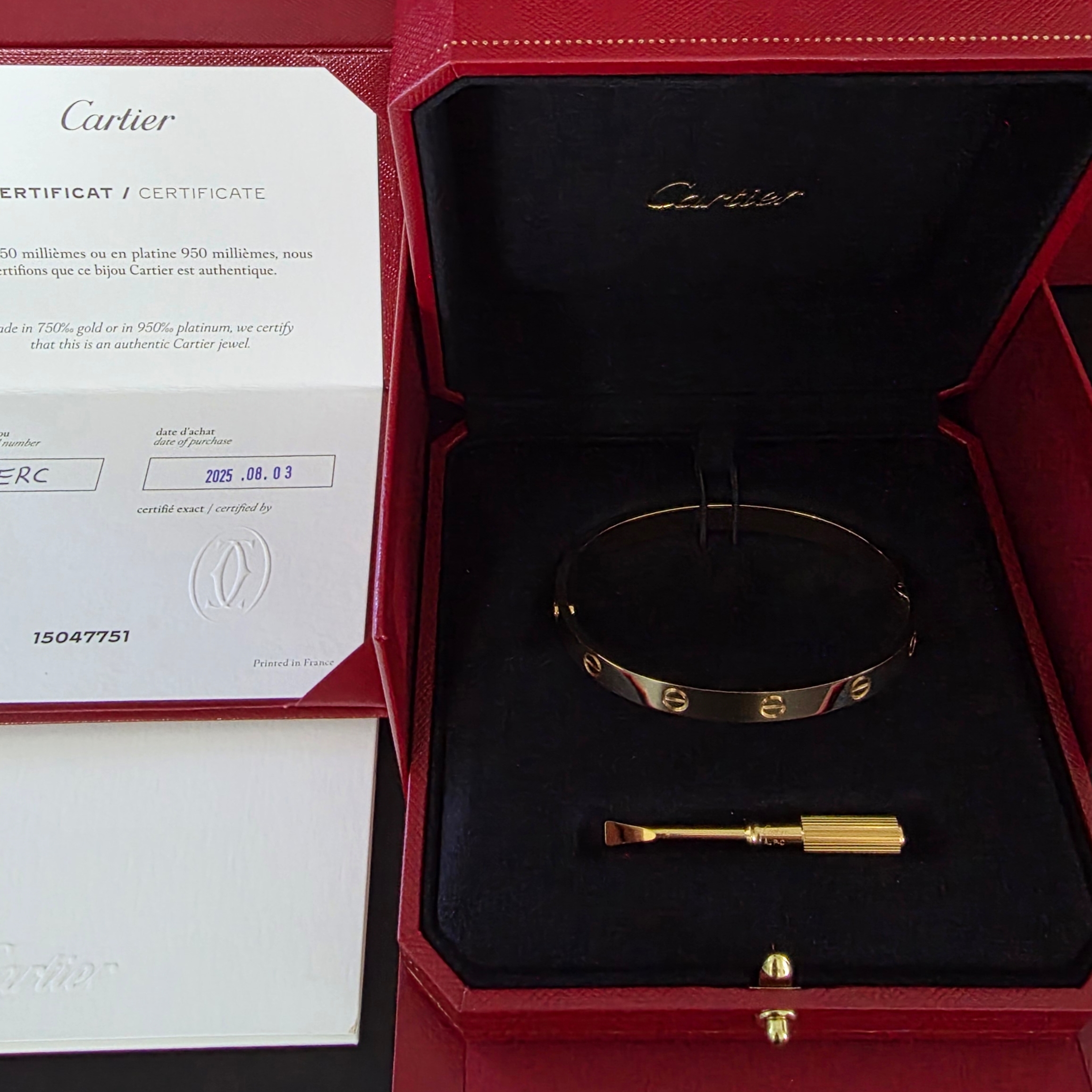 Cartier Love Bracelet Yellow Gold 착용 스타일 - 6