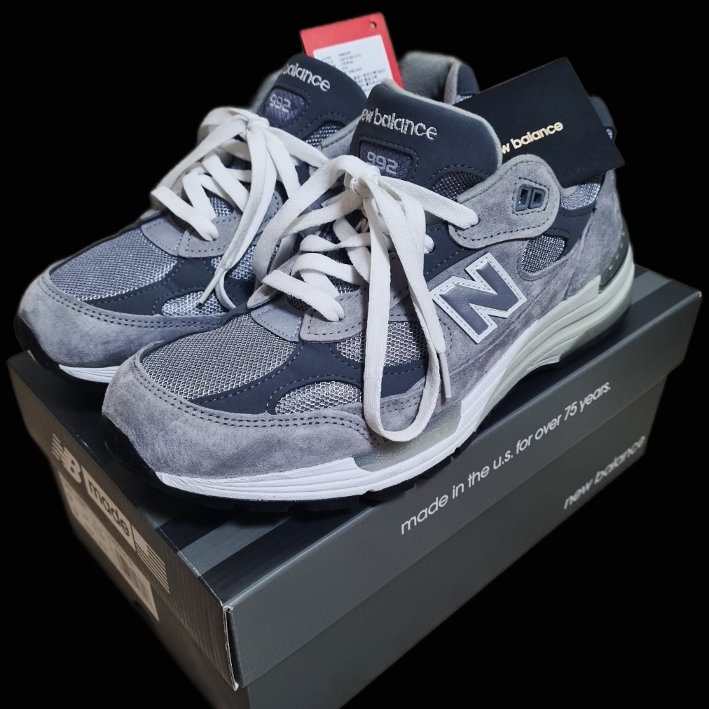 New Balance 992 Made in USA Grey - D Standard 착용 스타일