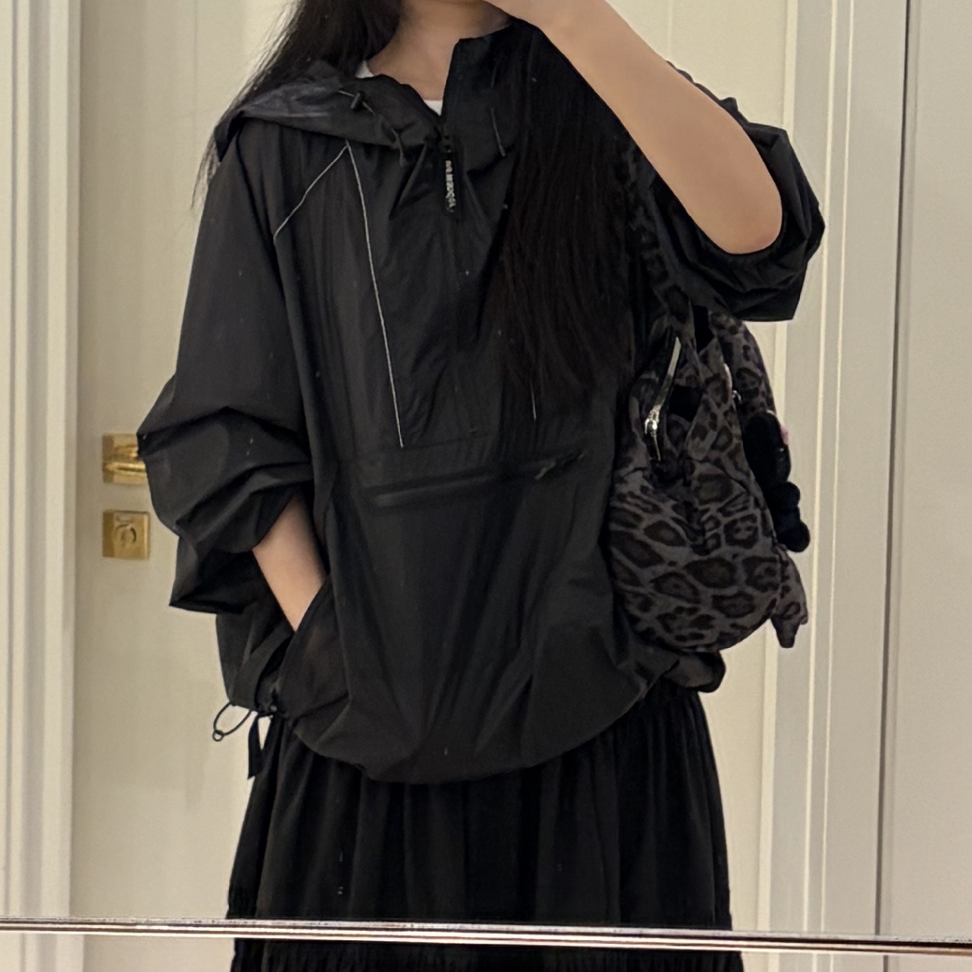 (W) Zara x And Wander Windproof Jacket Dark Navy 착용 스타일