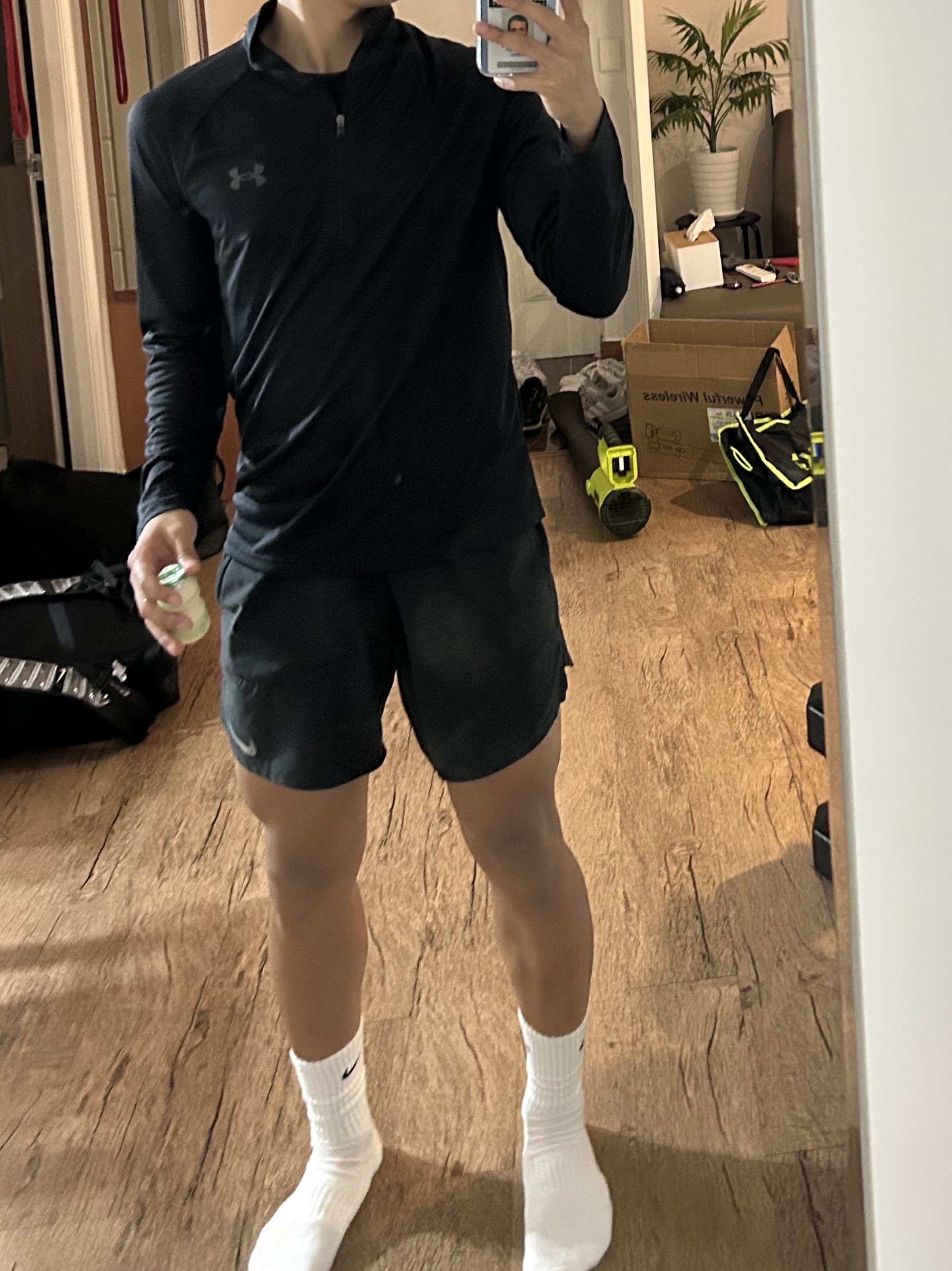 Under Armour Tech Half Zip Long Sleeve Black Charcoal, Nike Dri-Fit Stride 7 Inch Brief Lined Running Shorts Black - Asia 착용 스타일