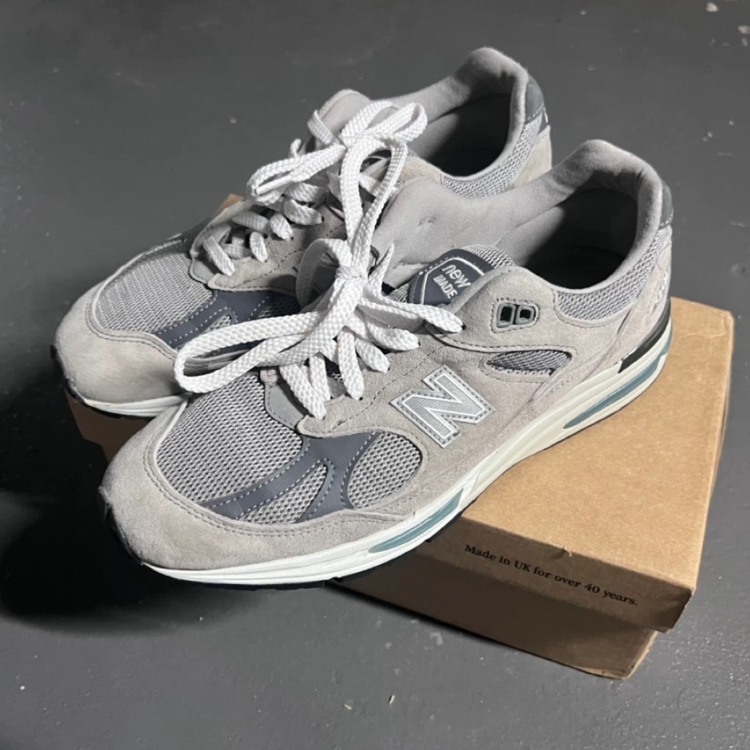 New Balance 991v2 Made in UK Nimbus Cloud Cool Grey - D Standard 착용 스타일