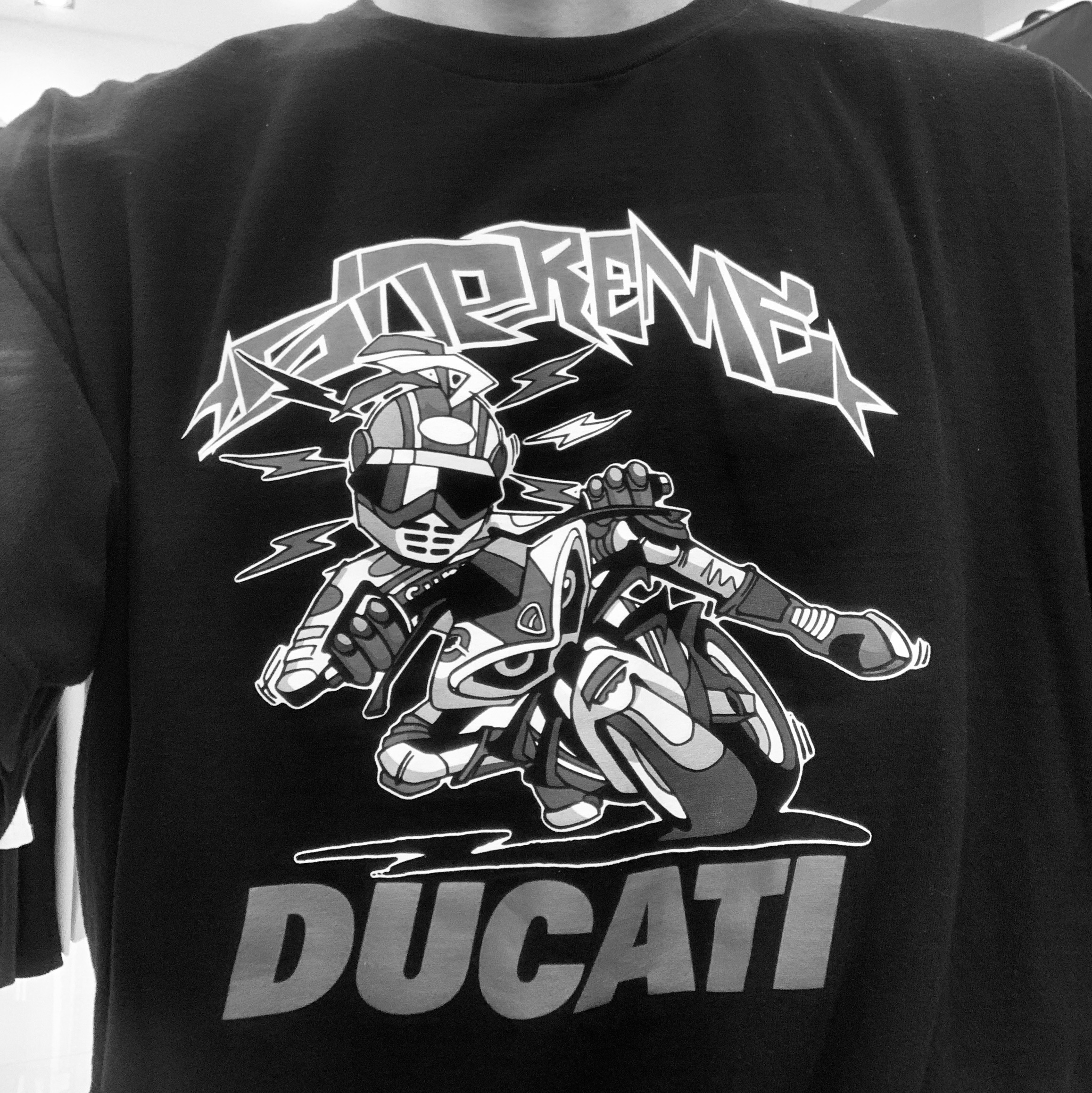 Supreme x Ducati Bike T-Shirt Black - 24SS 착용 스타일