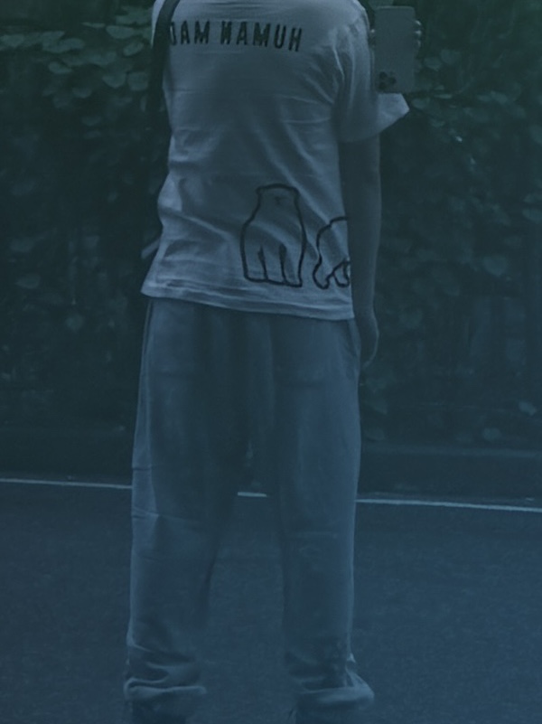 Human Made Graphic T-Shirt White, Jordan 1 Mid Black Royal Blue 착용 스타일