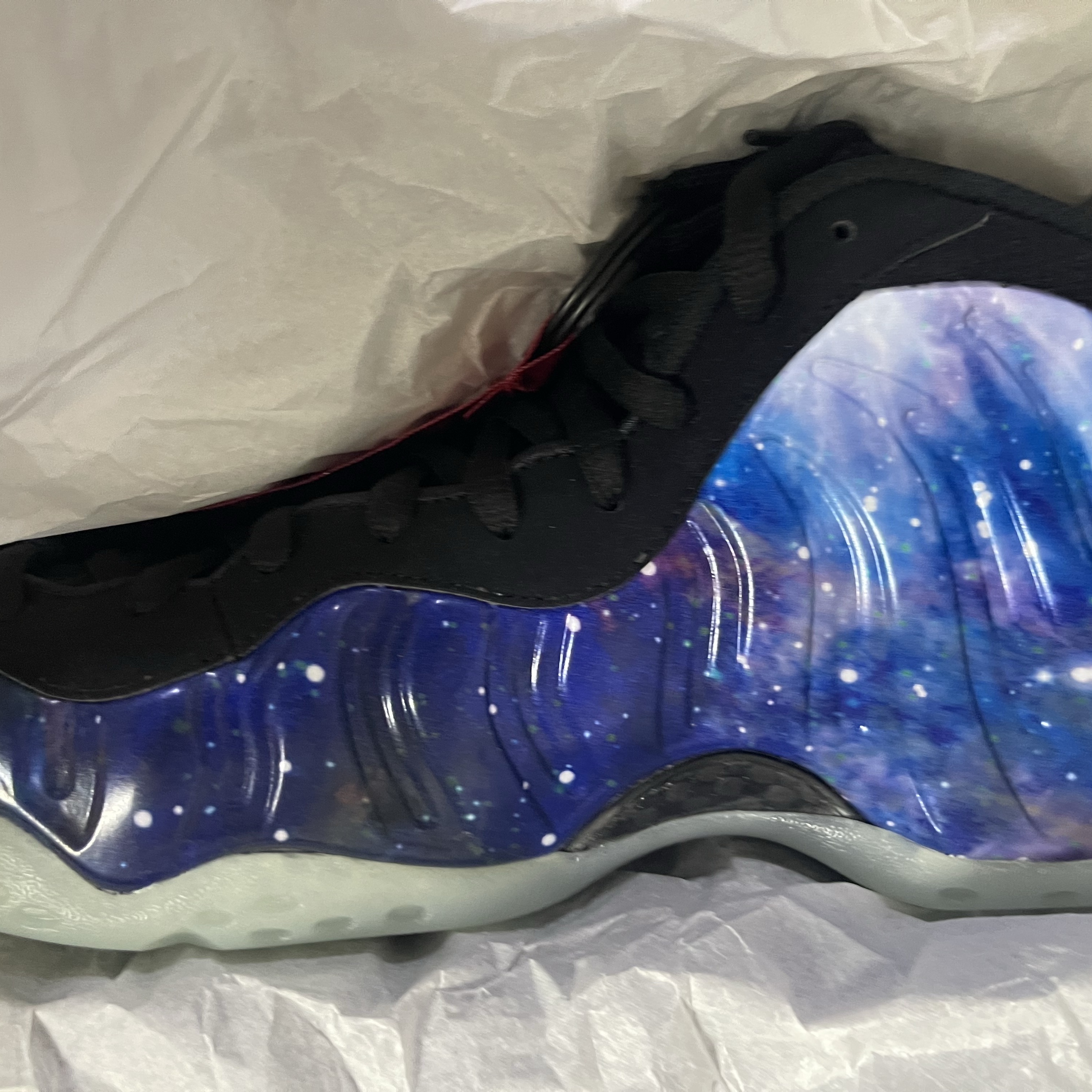 Nike Air Foamposite One Galaxy 착용 스타일