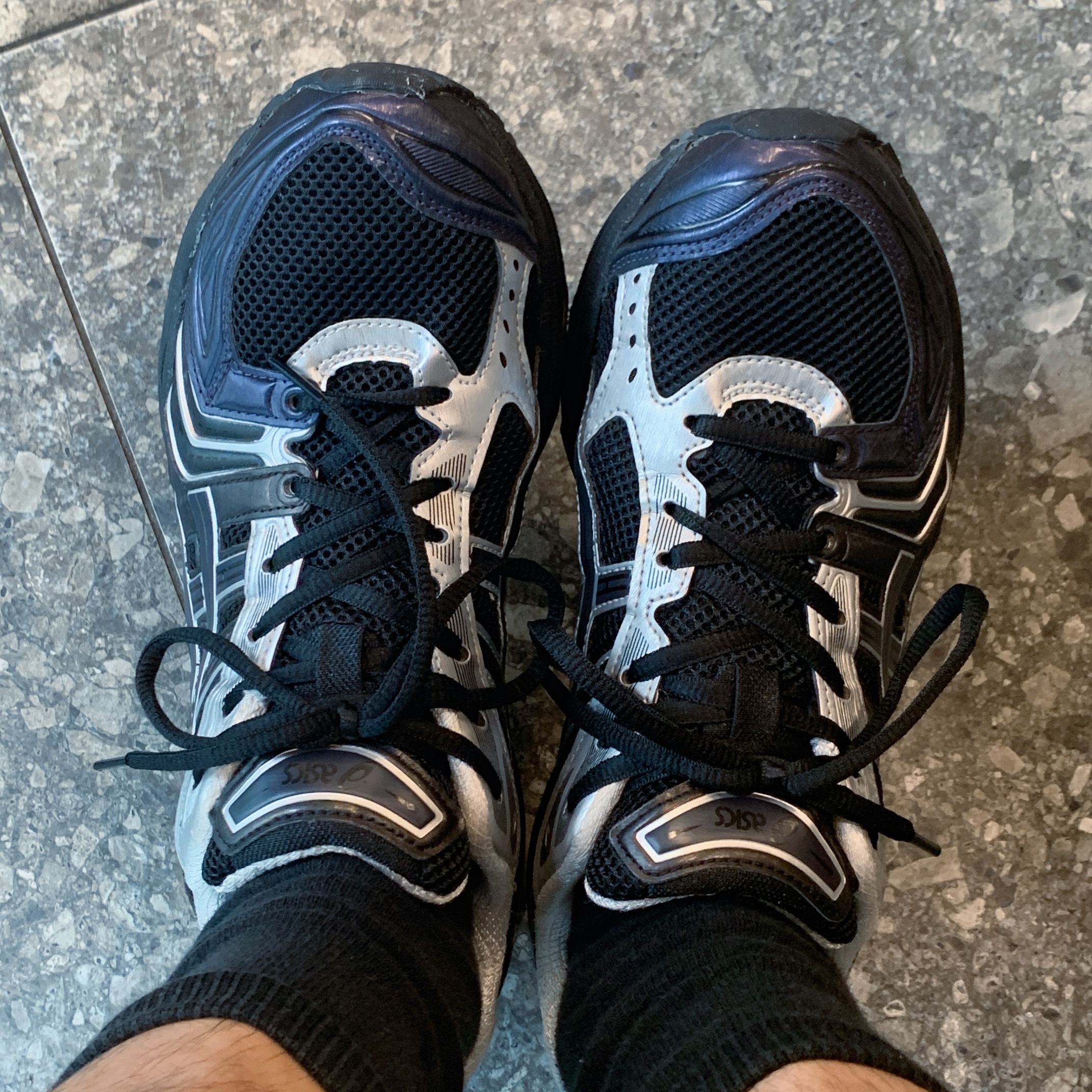 Asics x Atmos x Undermycar Gel-Kayano 14 Black Pure Silver 착용 스타일