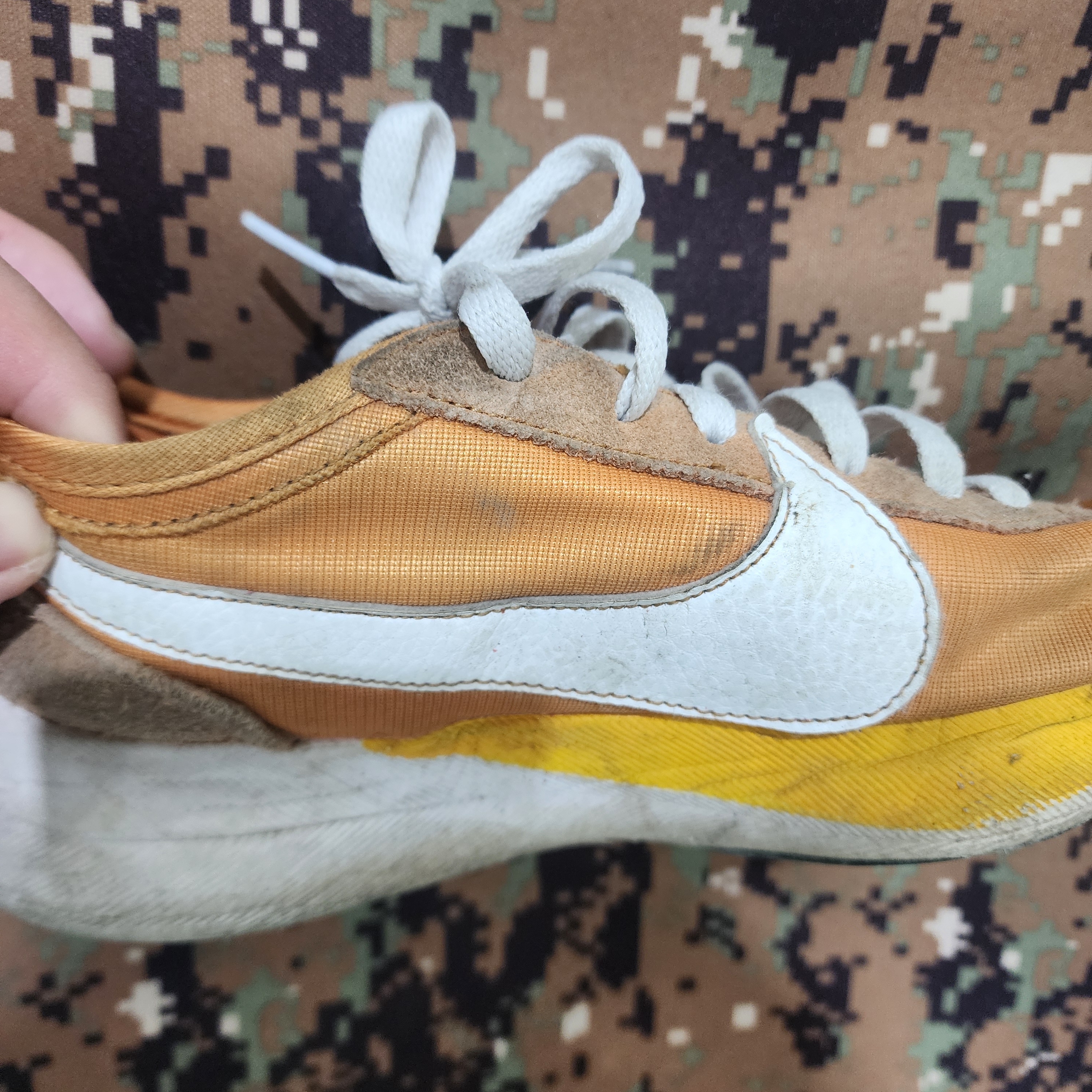 Nike Moon Racer Monarch 착용 스타일