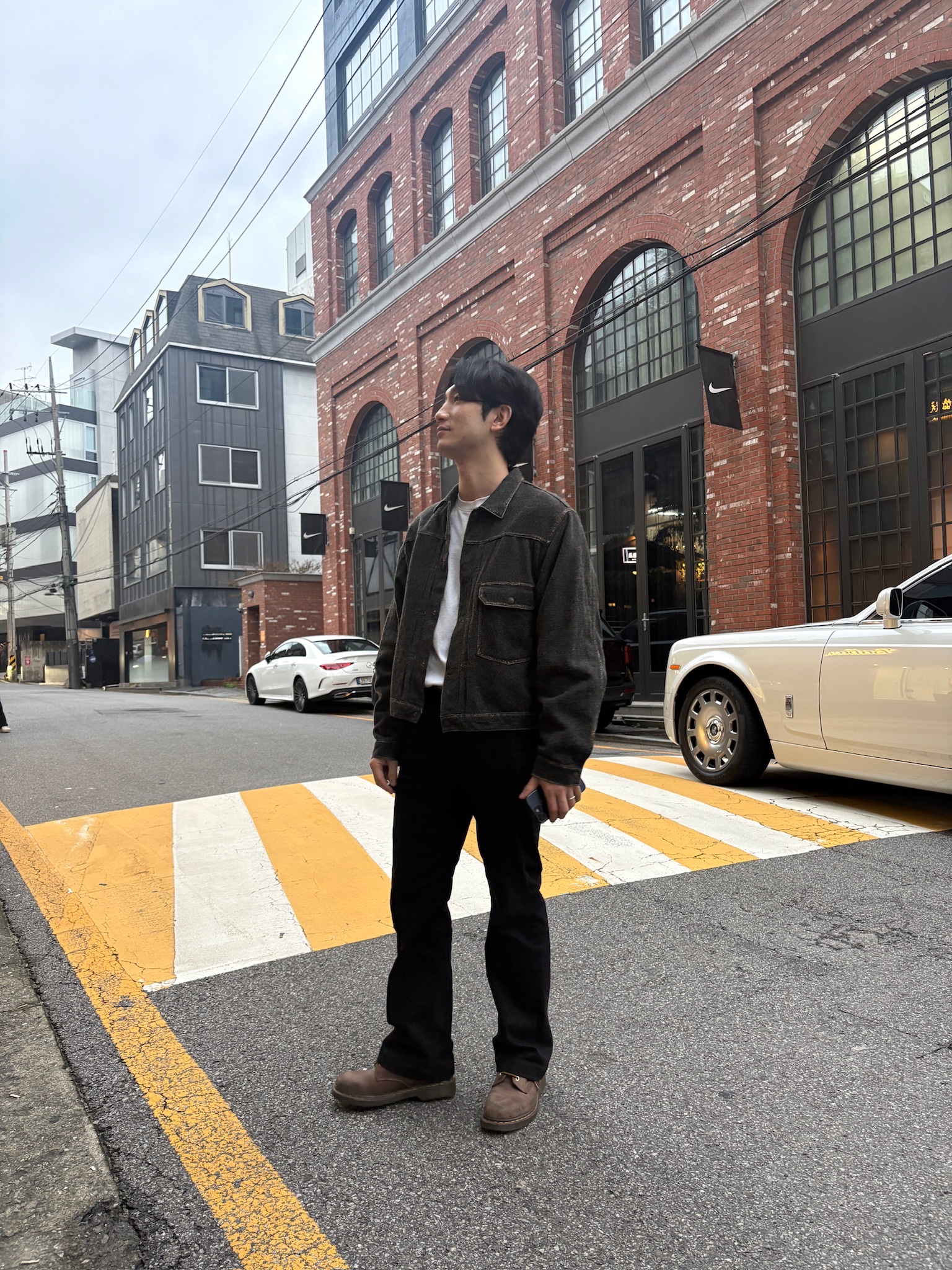 Kapital Twill Aged Wool 1st Jacket Faded Charcoal, Dr. Martens 1460 Crazy Horse Brown 착용 스타일 - 2