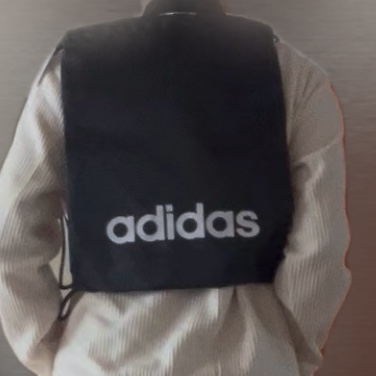 Adidas Linear Gym Sack Black White 착용 스타일