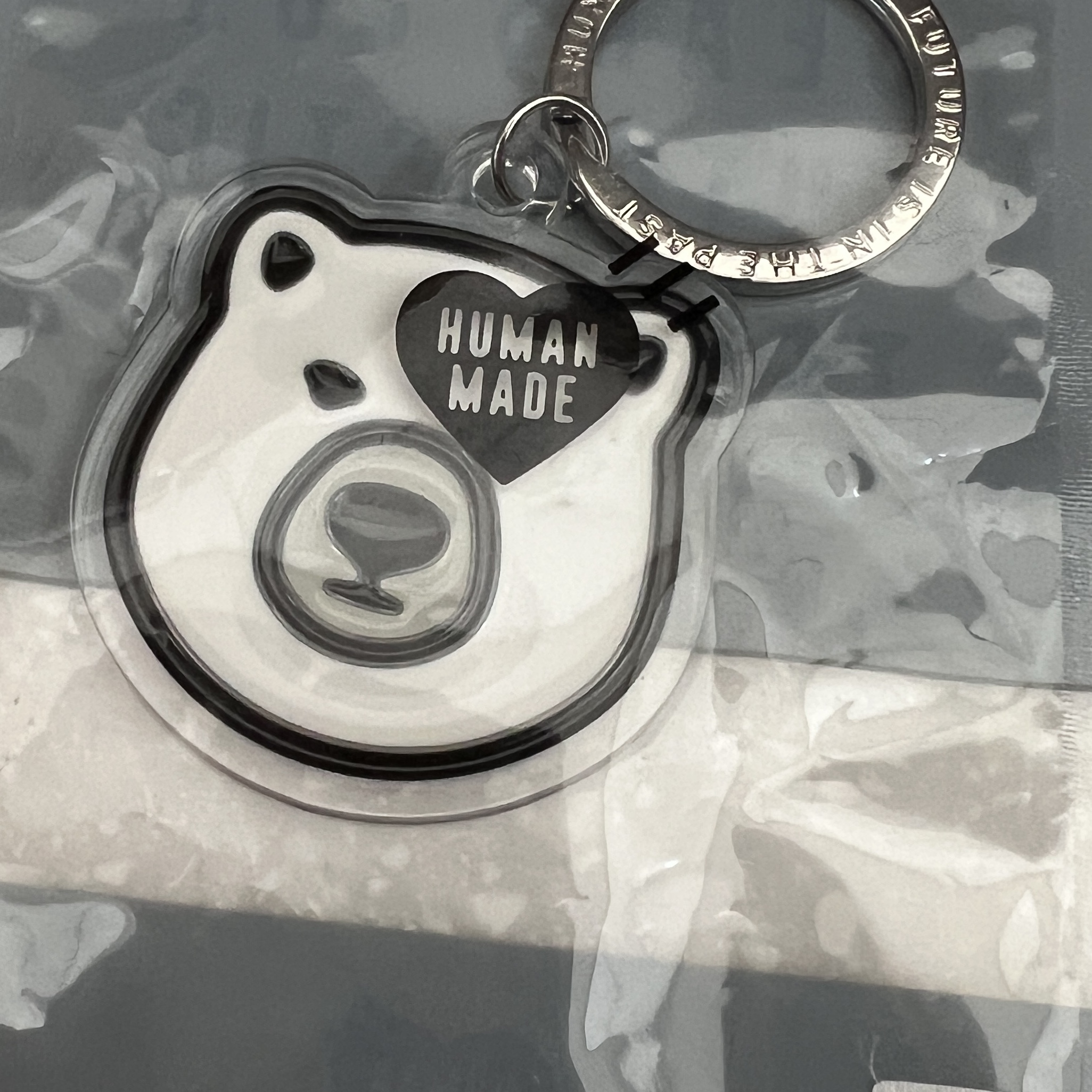 Human Made Animal Head Keyring White 착용 스타일