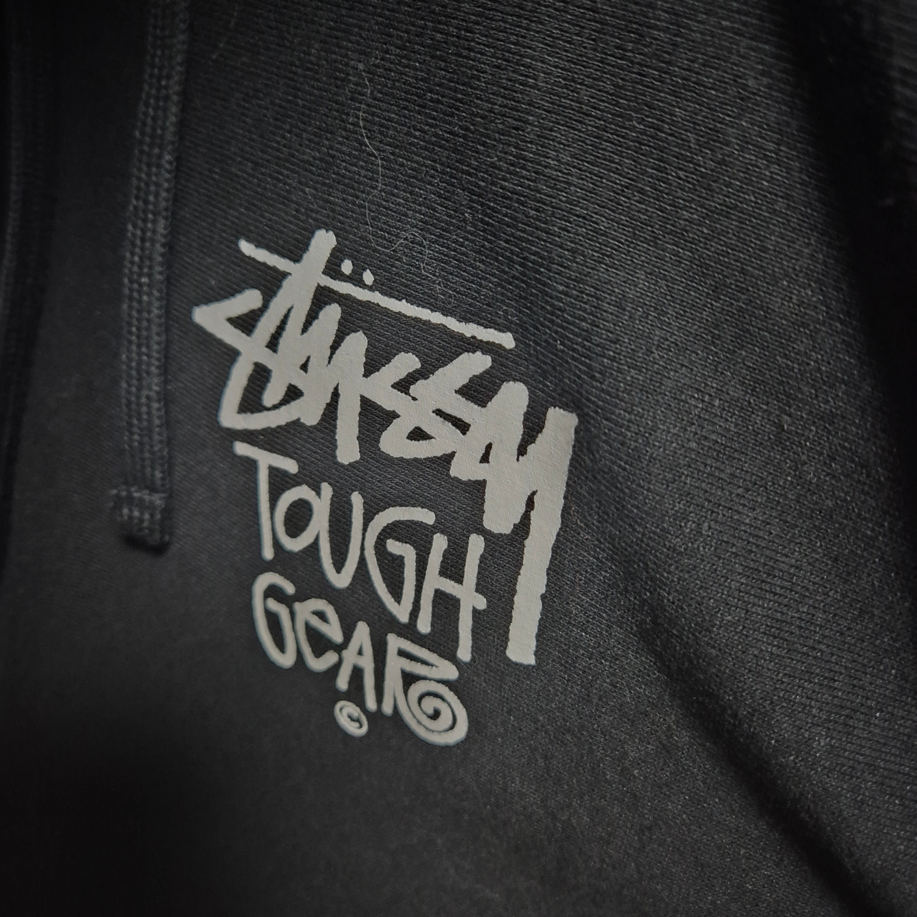 Stussy Tough Gear Hoodie Black 착용 스타일