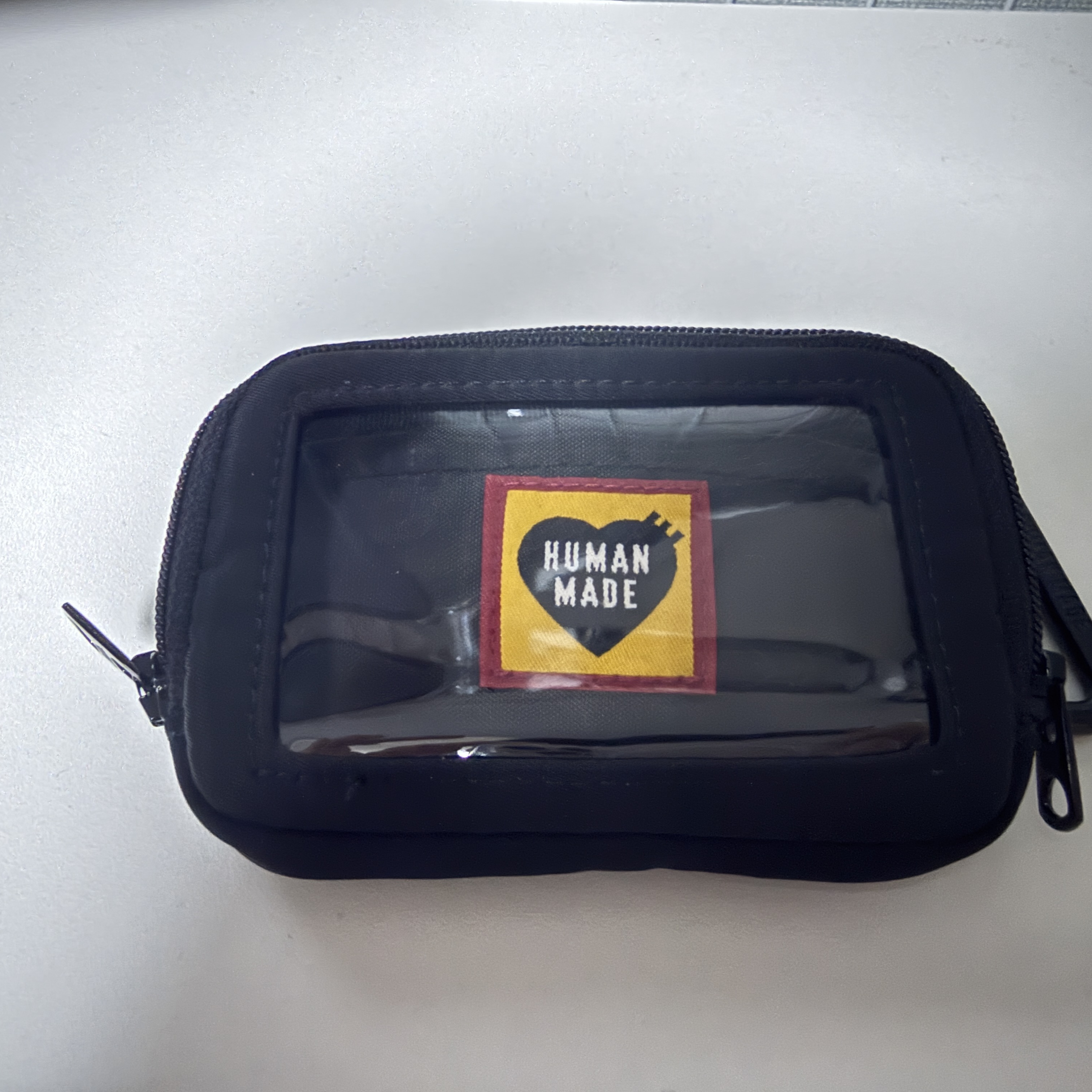 왓츠 인 마이 미니 월렛 | KREAM