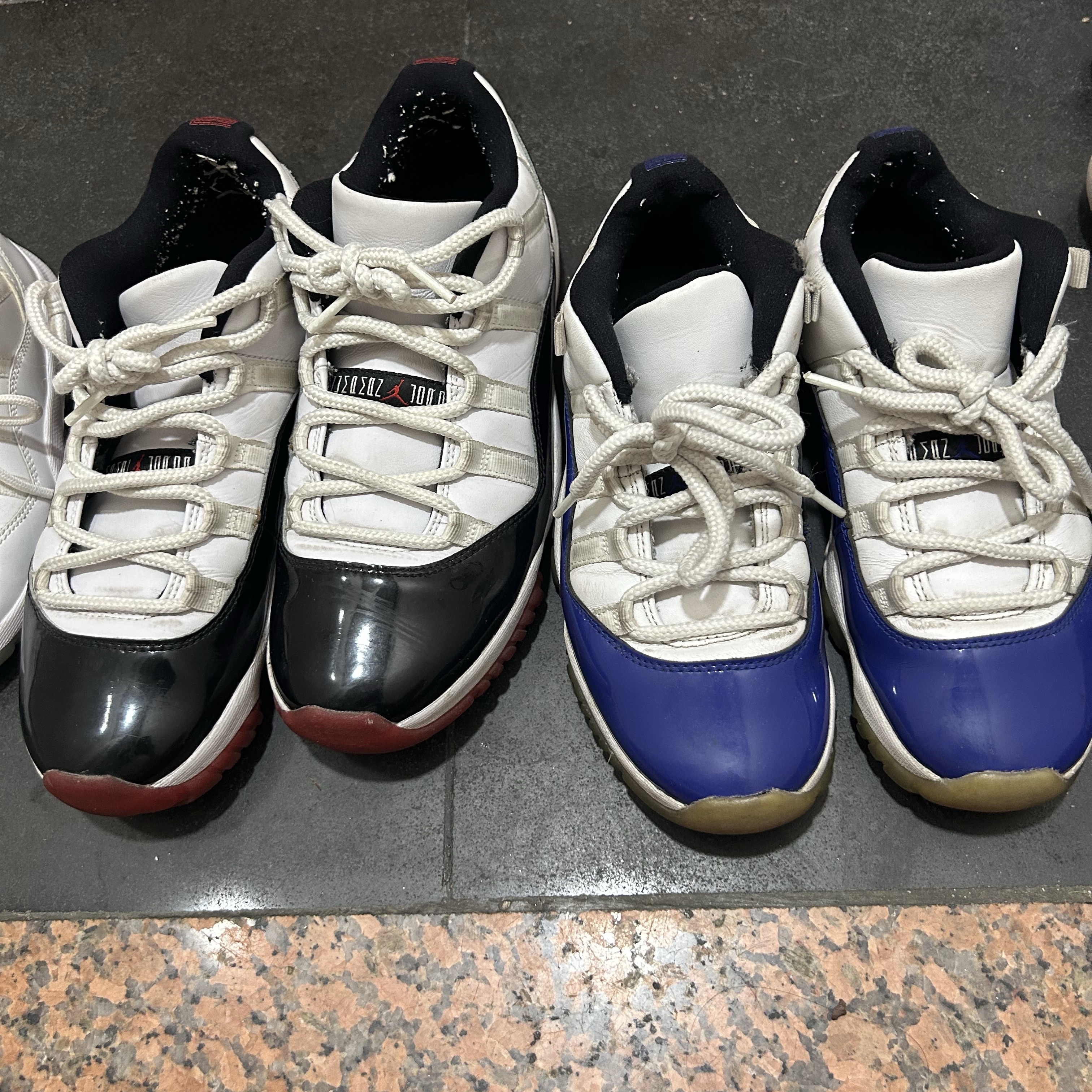 Jordan 11 Retro Low Concord Bred 착용 스타일