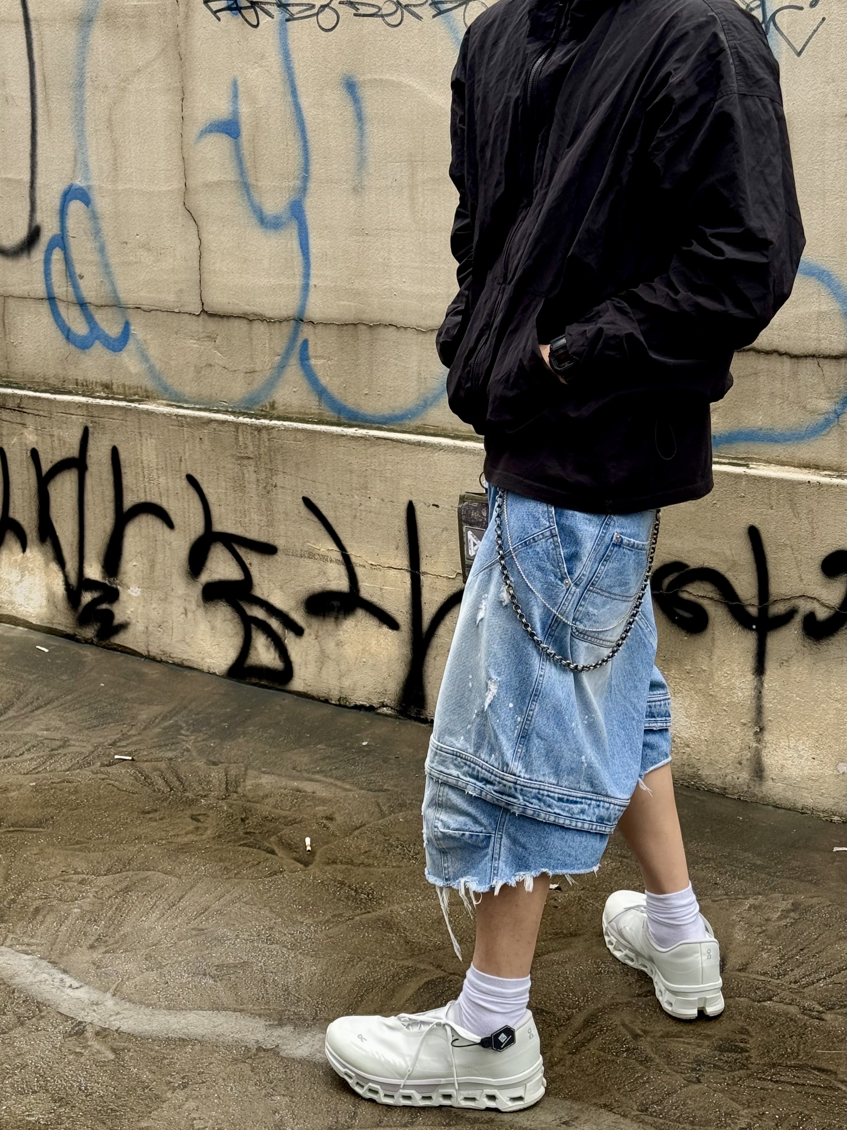 On Running x Post Archive Faction (Paf) Cloudmonster 2 Vapor Frost, Arc'teryx Bird Head Toque Orca 착용 스타일 - 2