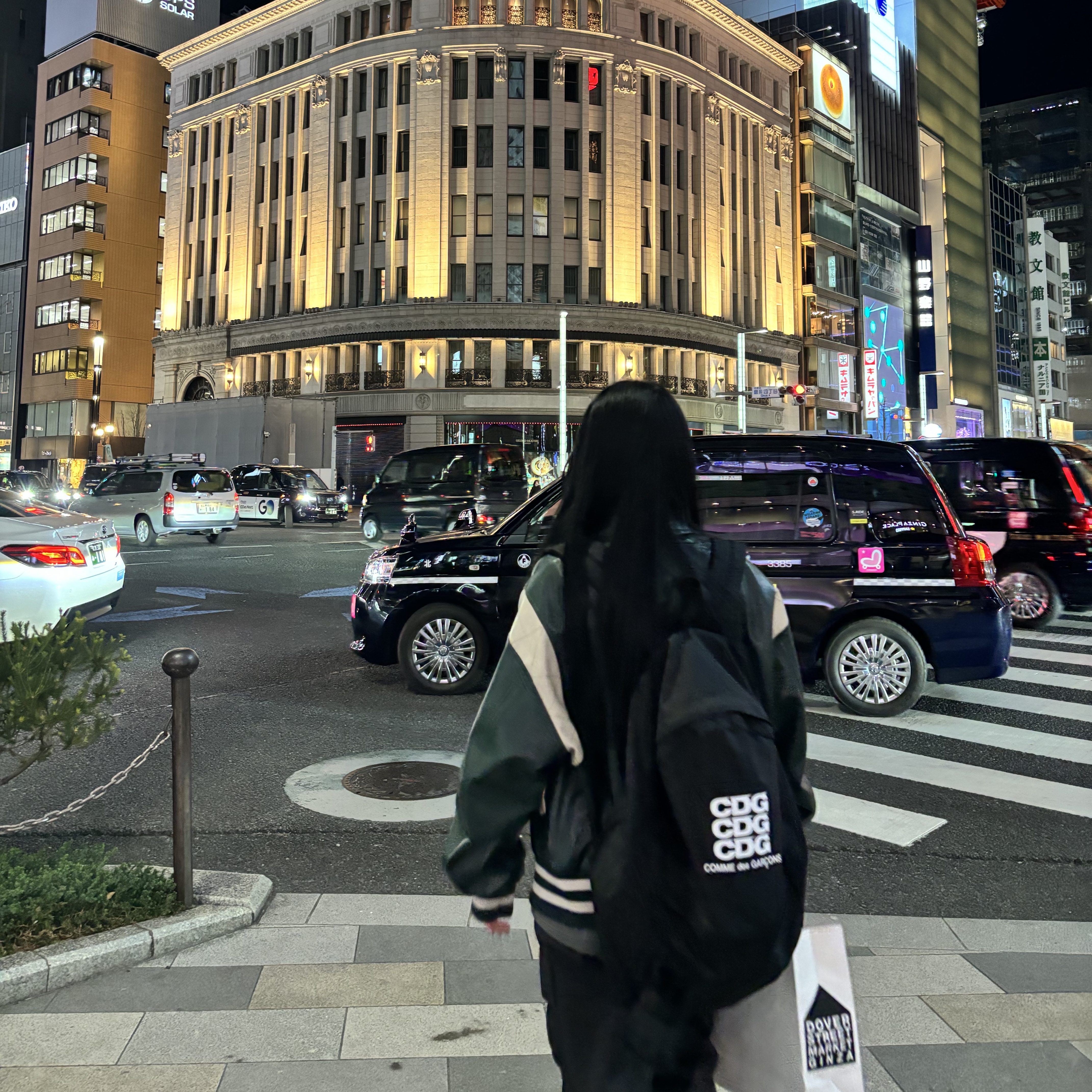 CDG Backpack Black 착용 스타일