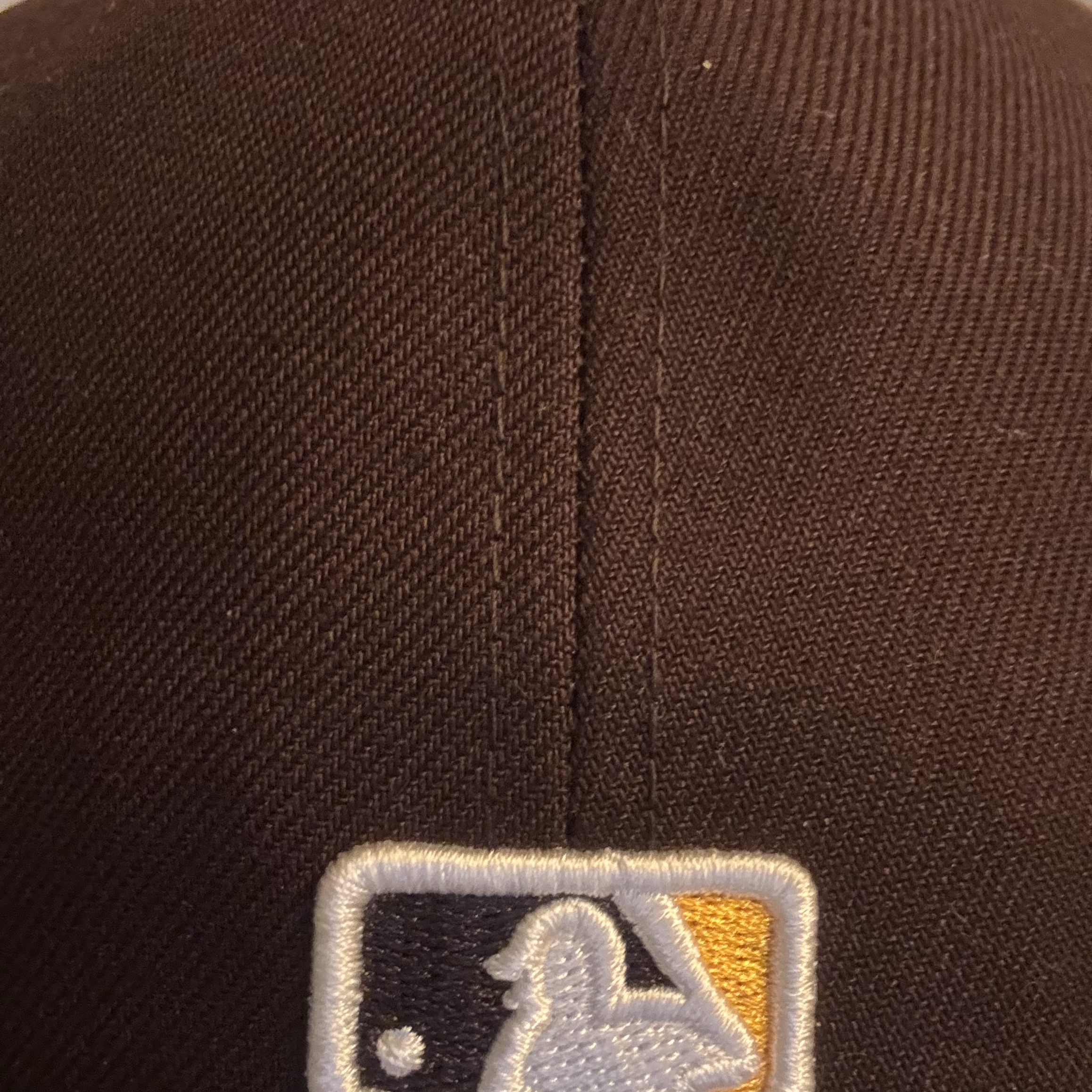 New Era MLB Authentic San Diego Padres Game Brown 착용 스타일