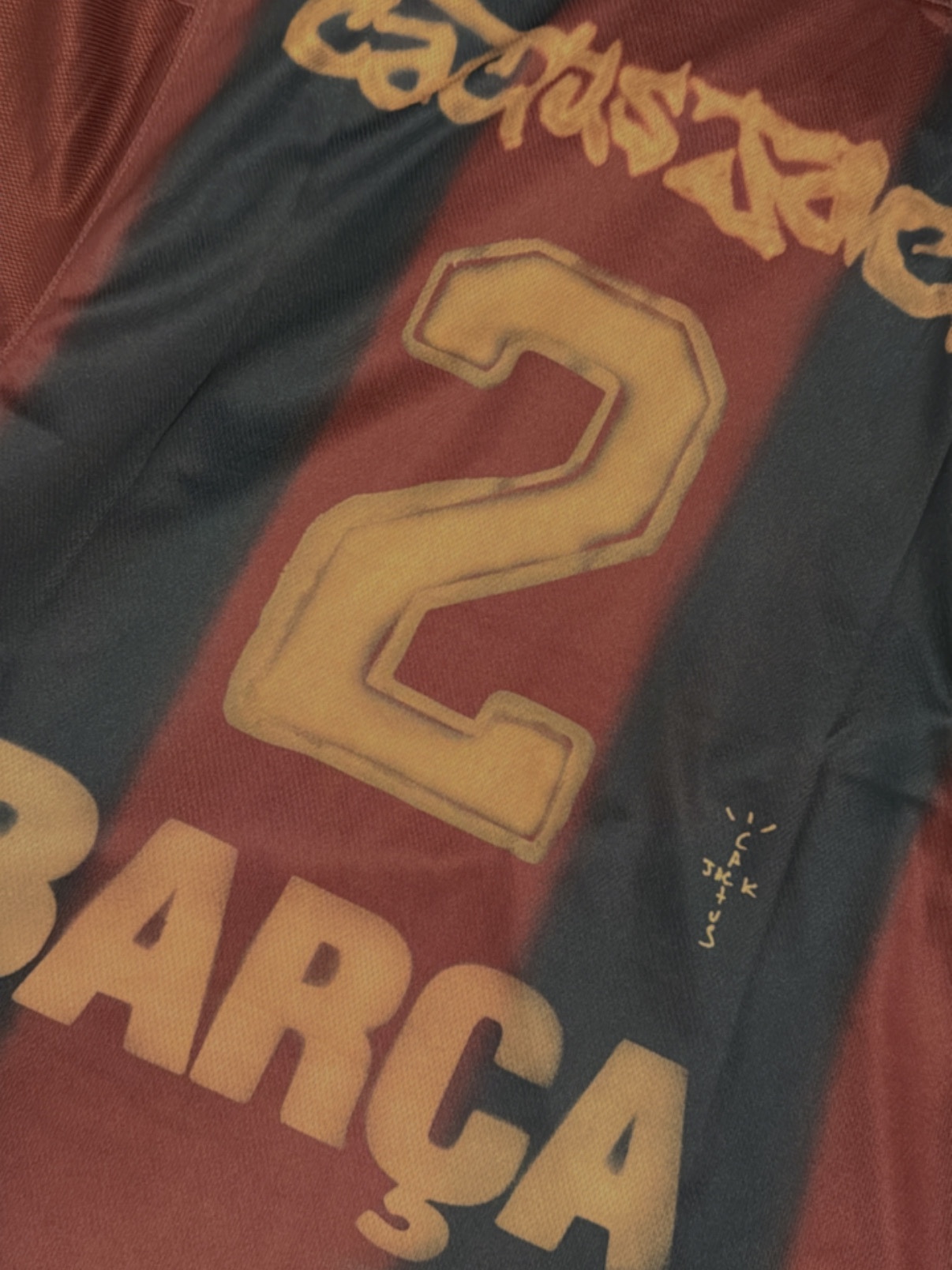 Nike FC Barcelona x Travis Scott Retro 2000/01 Home Skeleton Jersey Multicolor (Non Marking Ver.) 착용 스타일 - 2