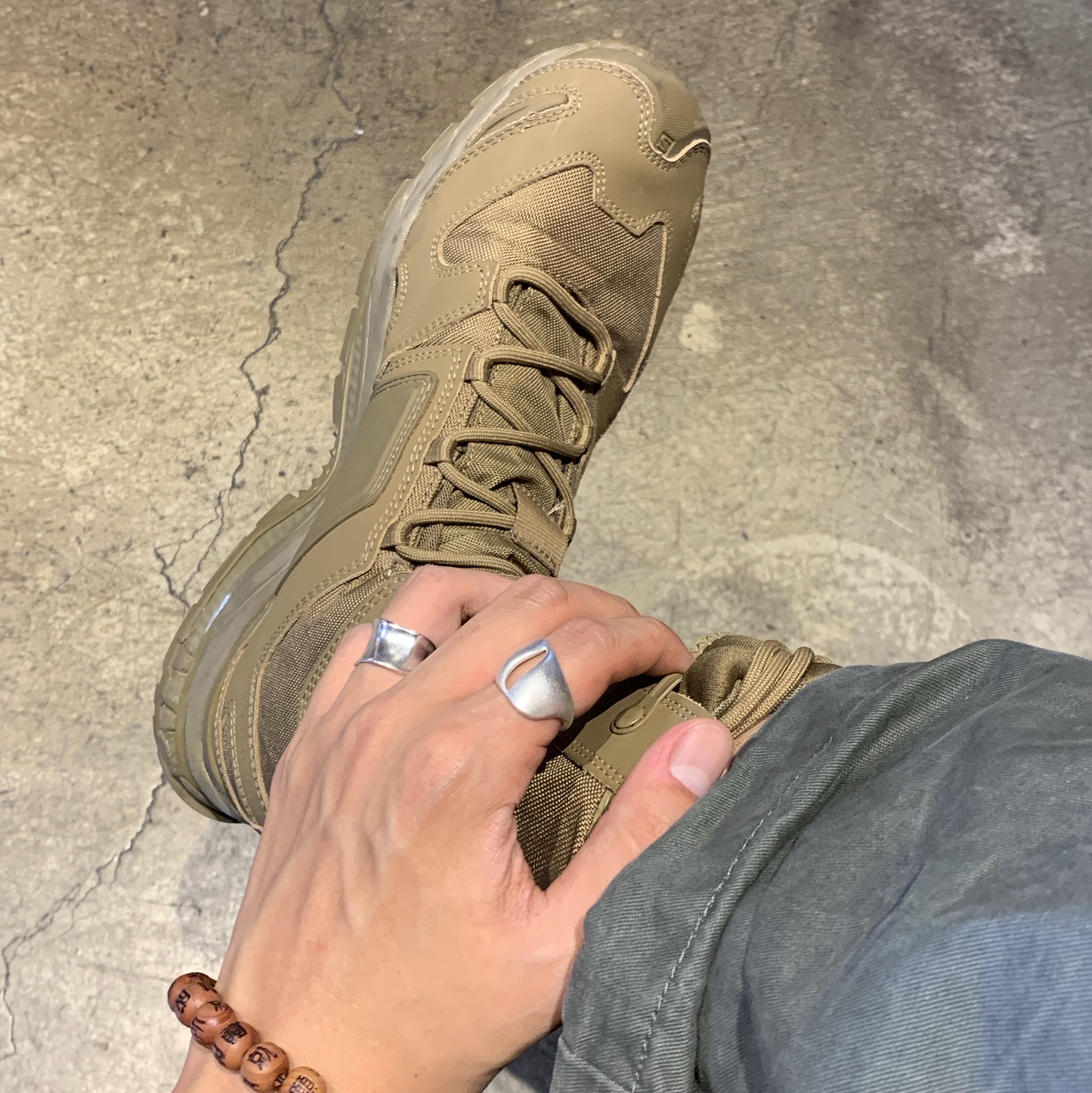 Salomon XA Forces Jungle Coyote Brown 착용 스타일 - 5