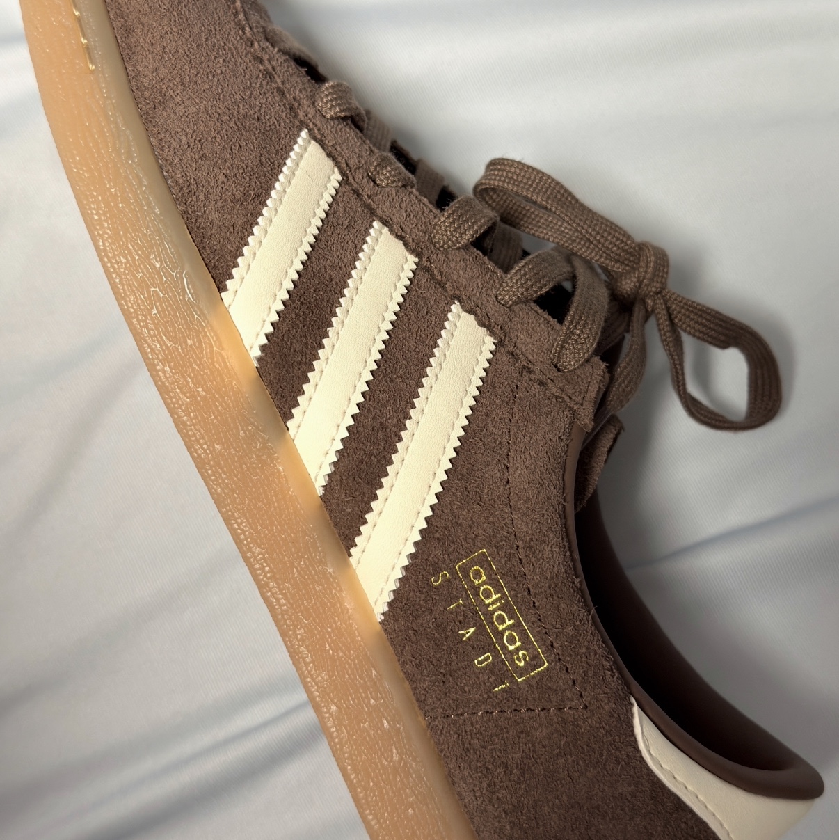 Adidas Stadt Earth Strata Cream White 착용 스타일